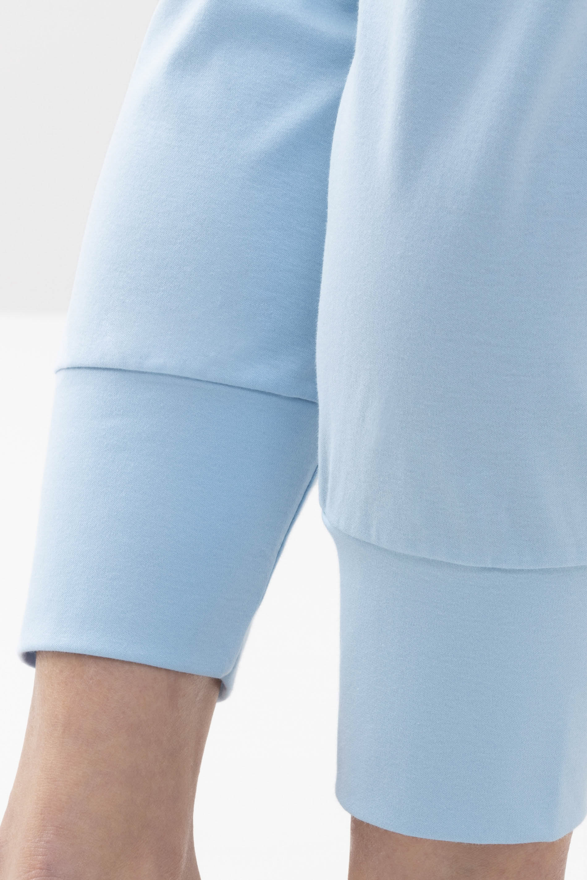 Cropped pyjamas Dream Blue Serie Emelie Detail View 02 | mey®