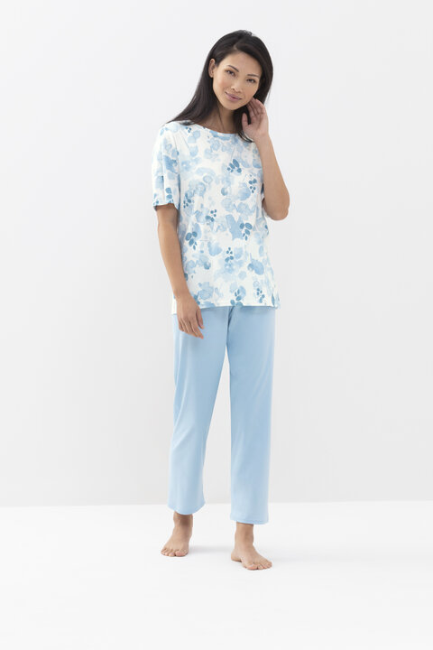 Cropped pyjamas Dream Blue Serie Verena Front View | mey®