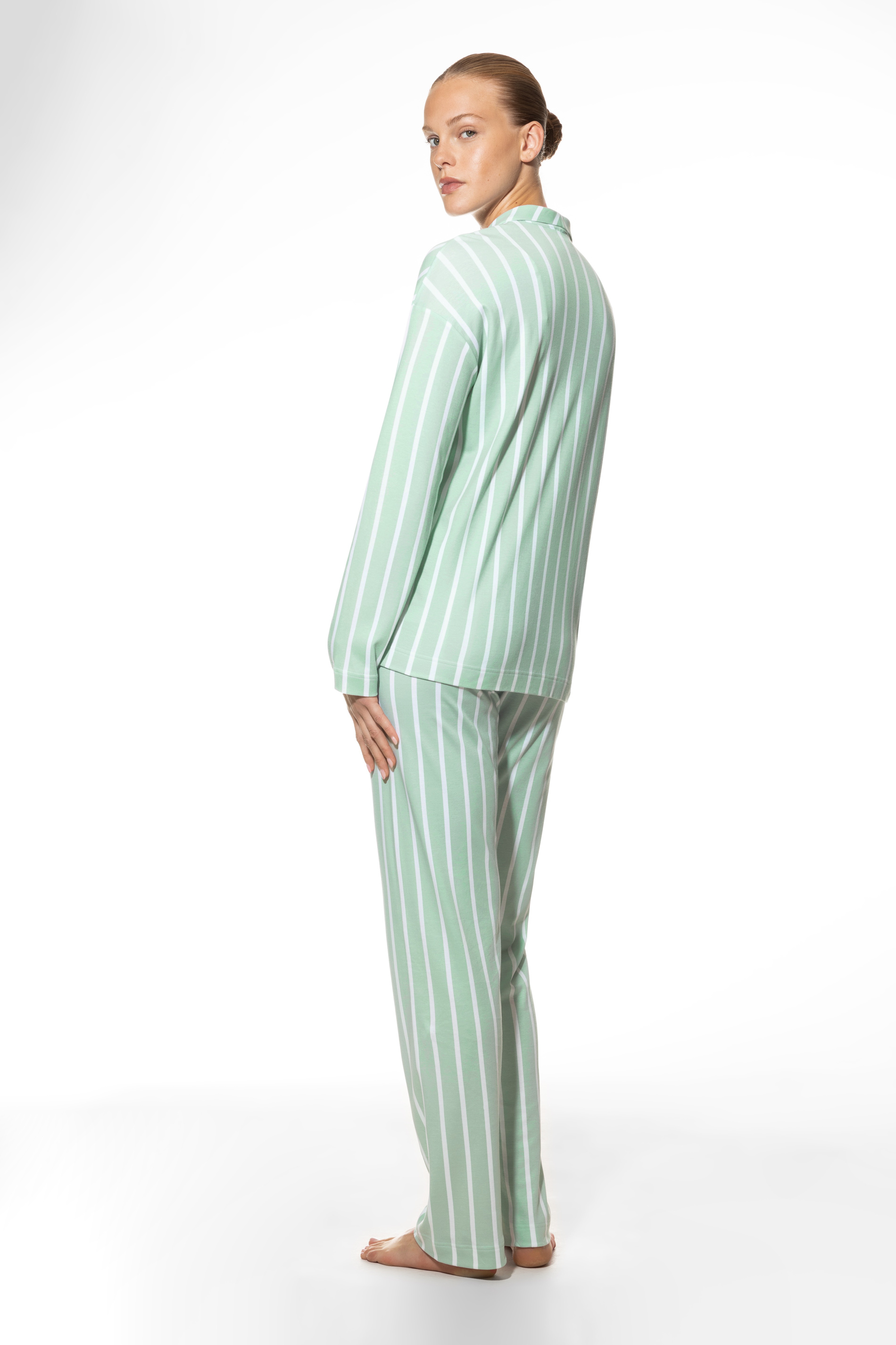 Schlafanzug lang Serie Elva Rückansicht | mey®