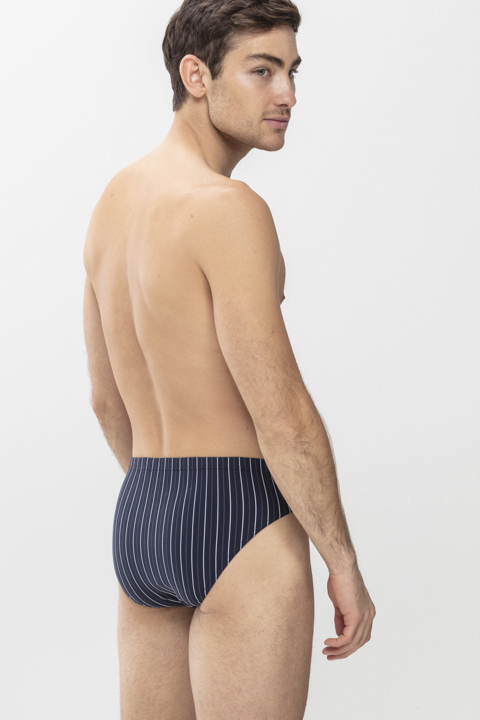 Briefs Yacht Blue Täby Front View | mey®