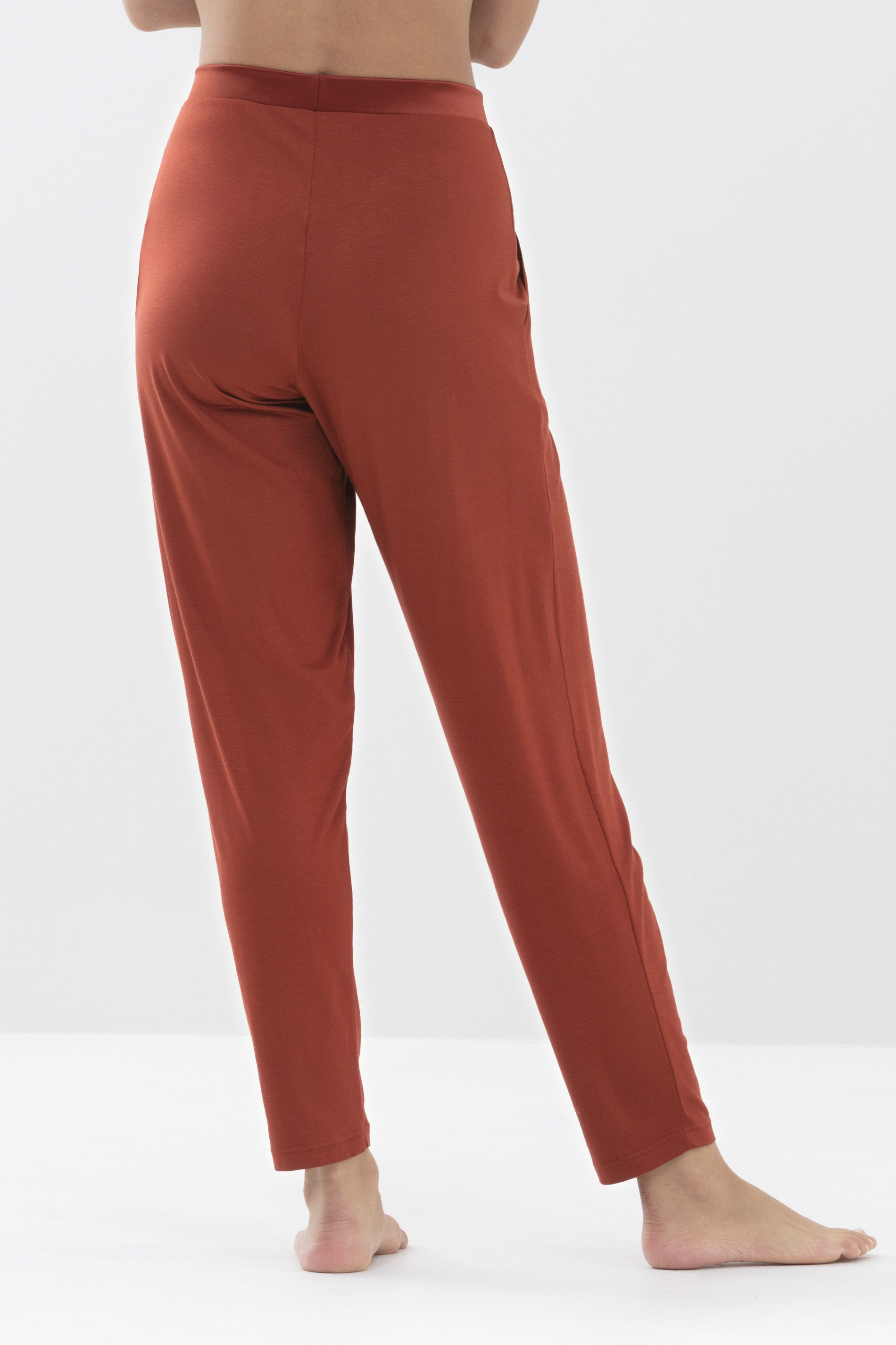 Long bottoms Red Pepper Serie Alena Rear View | mey®