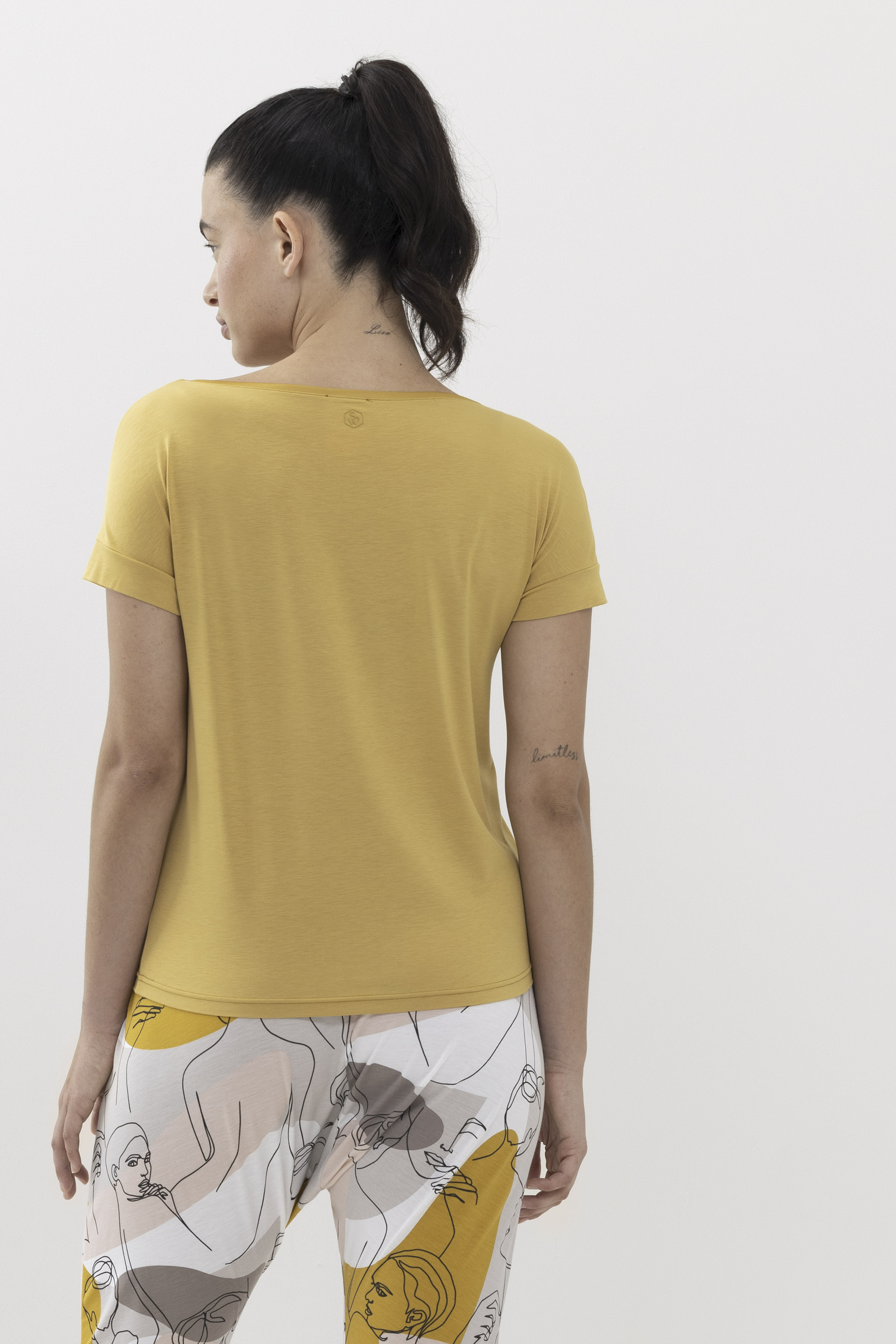 T-shirt Wintergold Serie Breathable Achteraanzicht | mey®