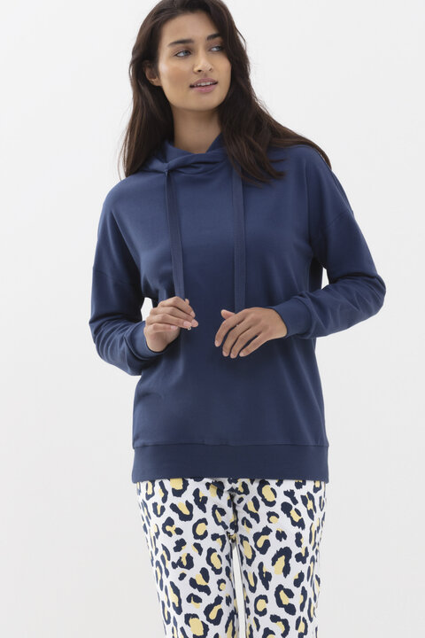 Hoodie New Blue Serie Becky Frontansicht | mey®