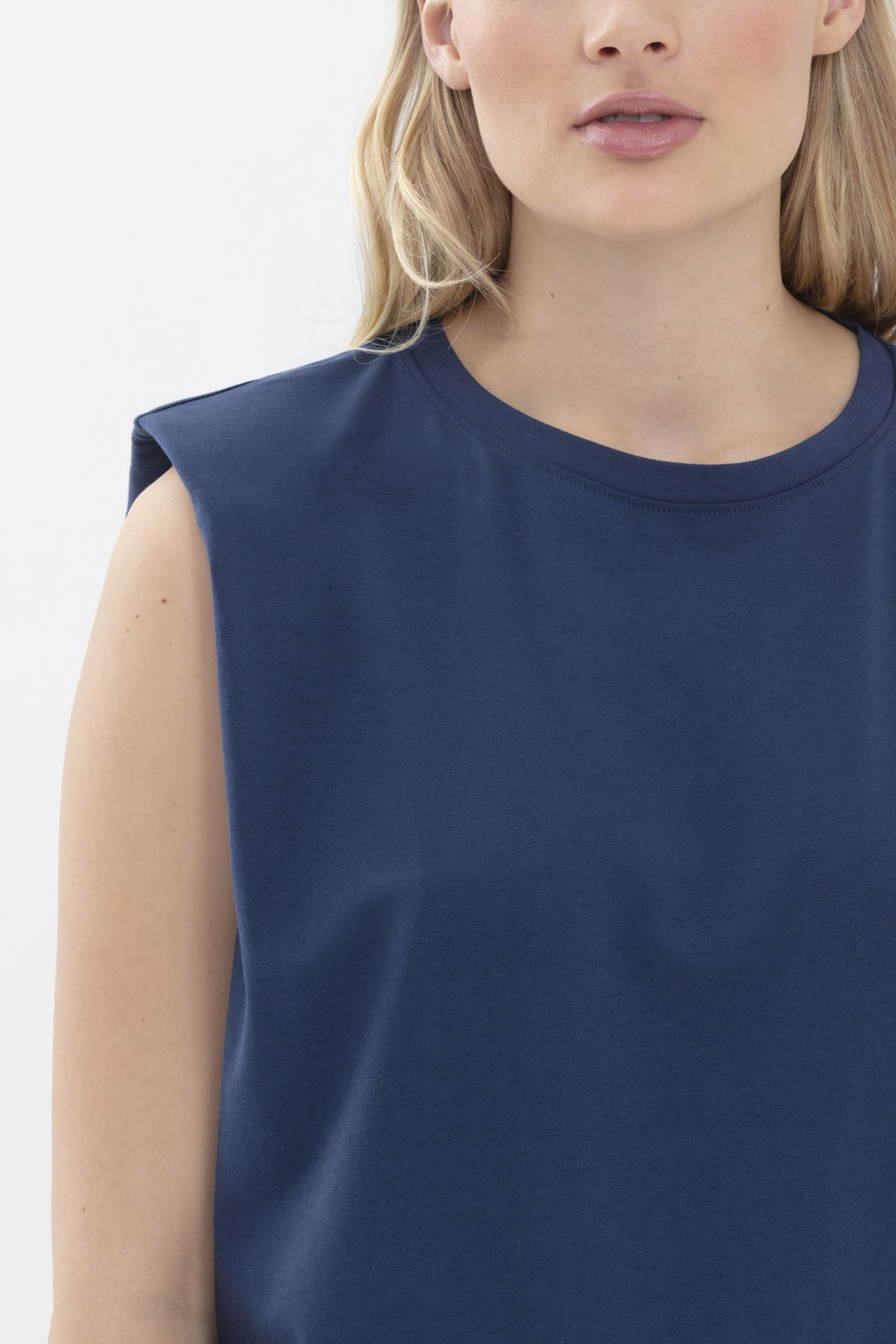 Shirt New Blue Serie Daja Detailansicht 02 | mey®