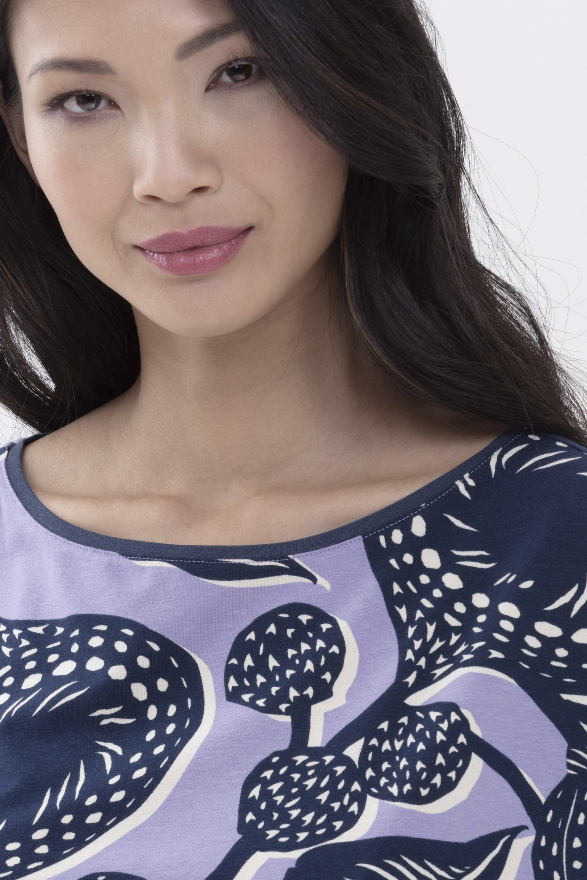 Shirt Lilac Serie Inka Detail View 01 | mey®