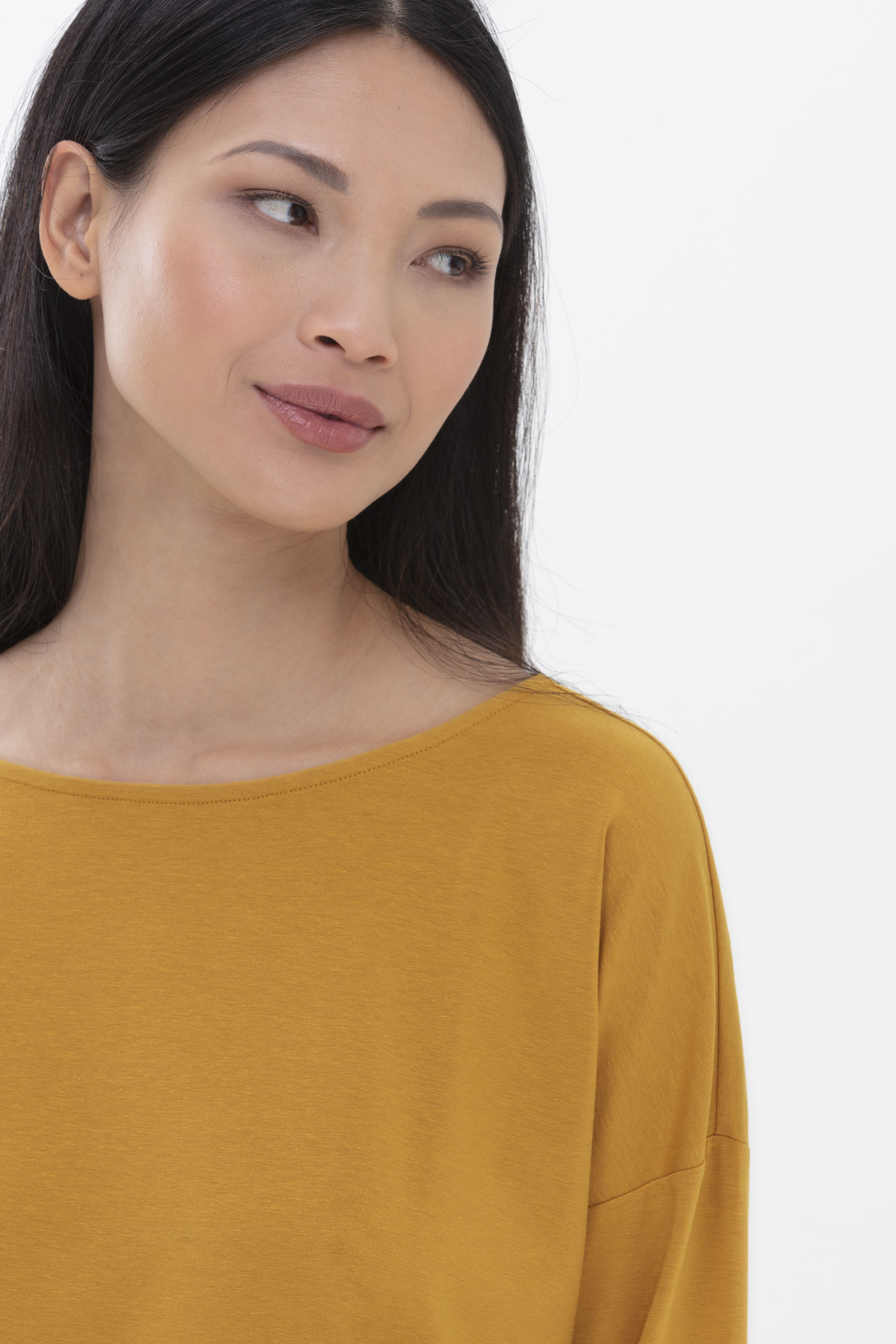 Long-sleeved shirt Wintergold Serie Aya Detail View 01 | mey®