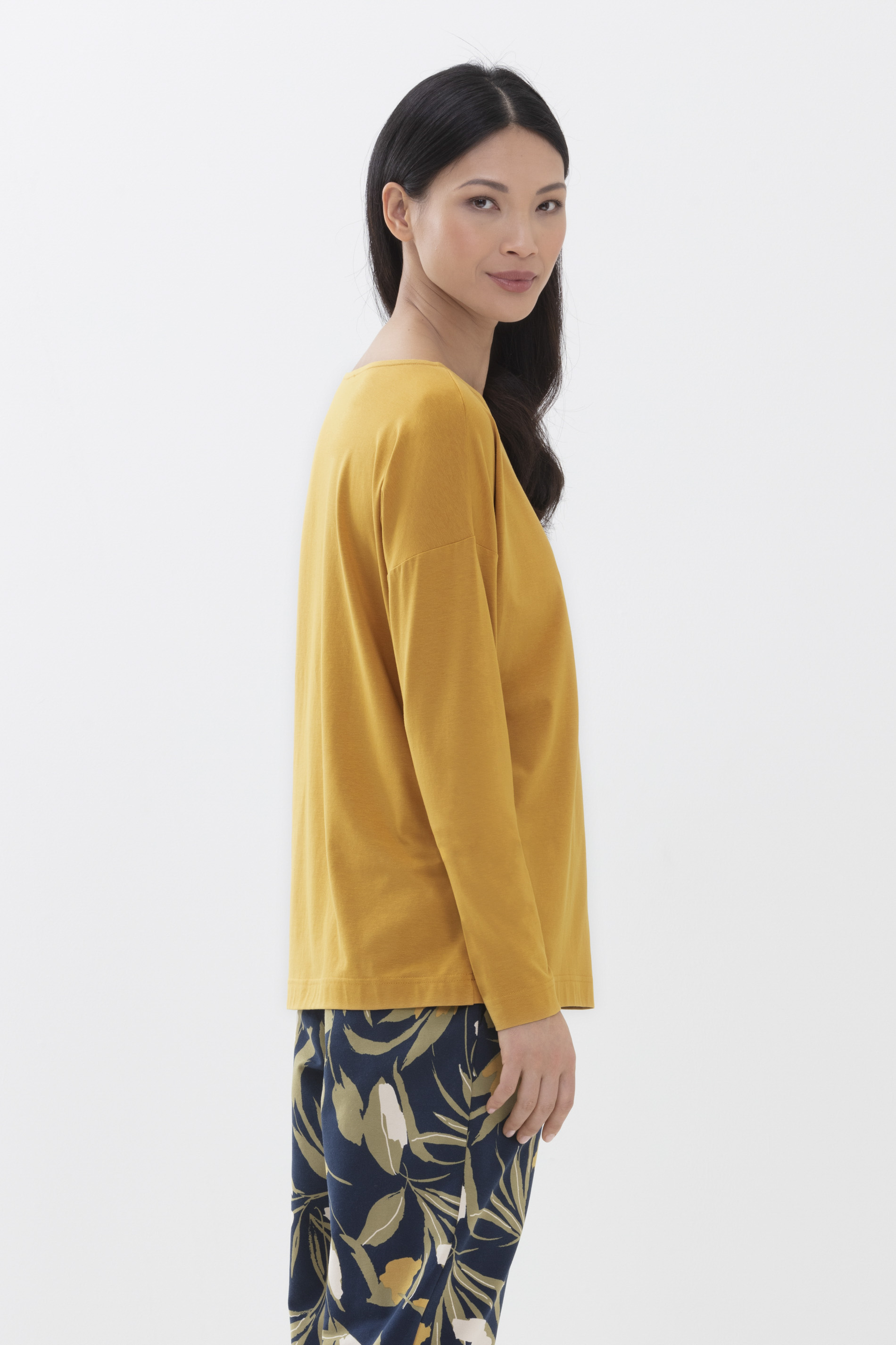 Long-sleeved shirt Wintergold Serie Aya Detail View 02 | mey®