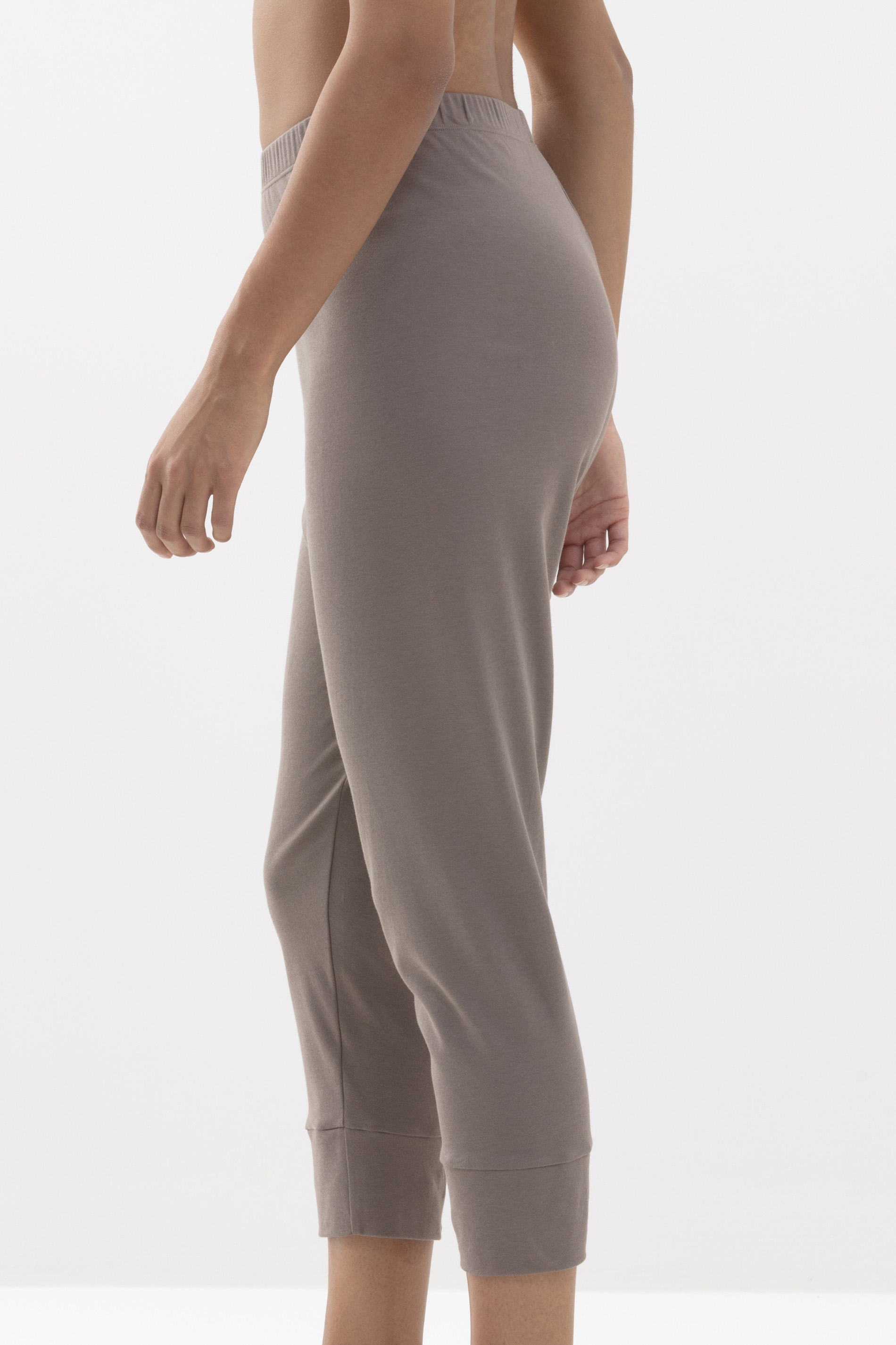 3/4-length bottoms Deep Taupe Serie N8TEX 2.0 Detail View 01 | mey®