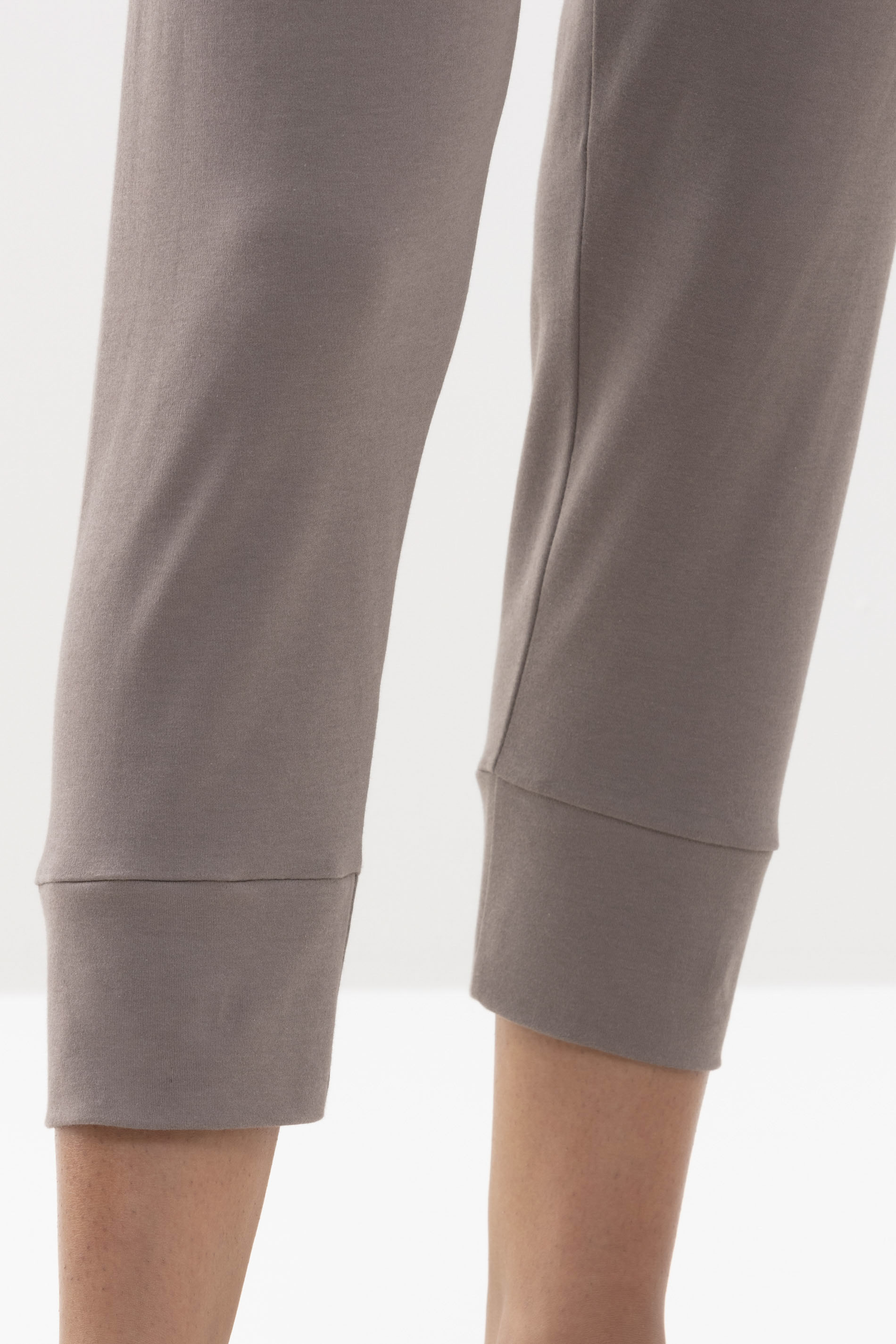 3/4-length bottoms Deep Taupe Serie N8TEX 2.0 Detail View 02 | mey®