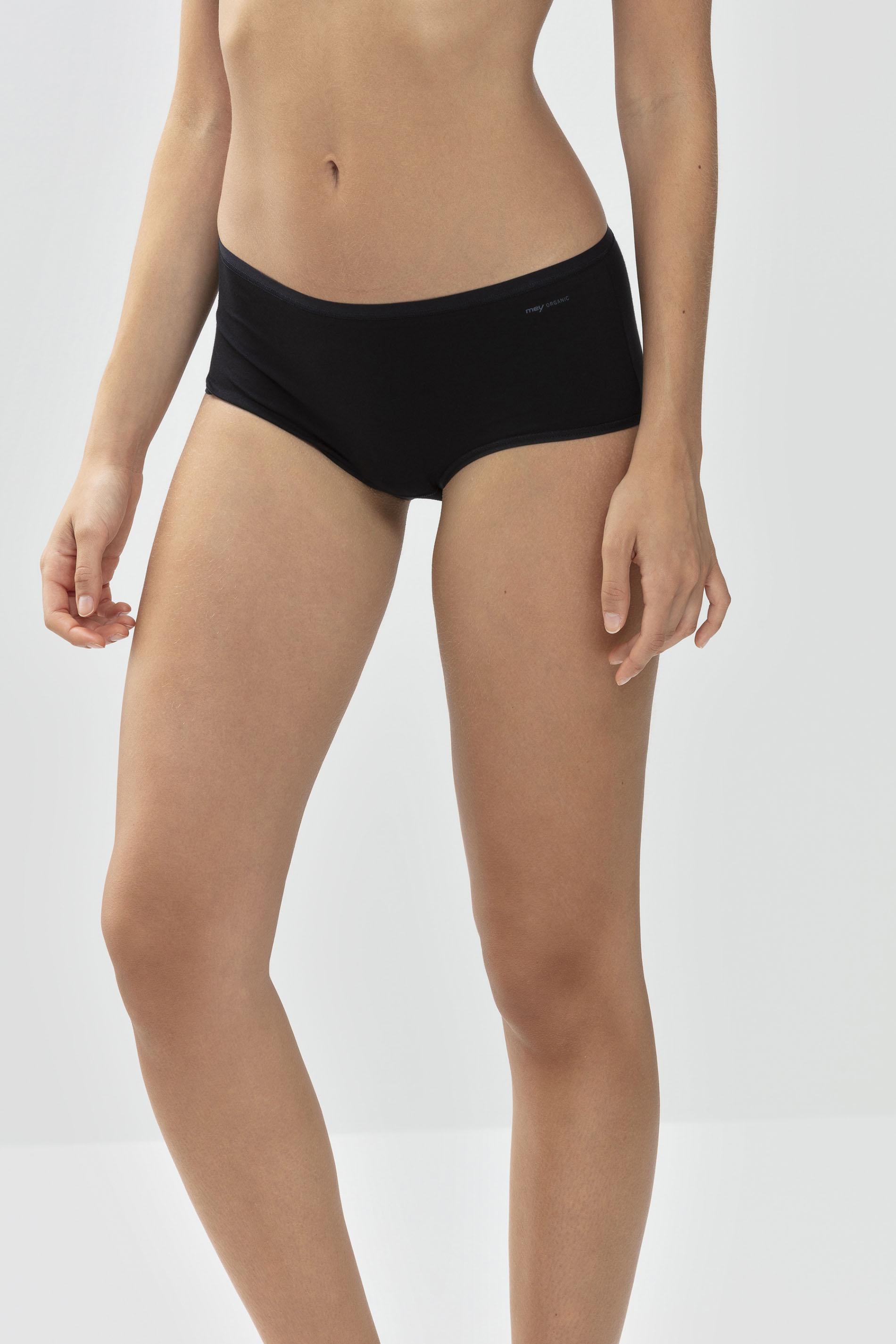 Panty Black Serie Superfine Organic Front View | mey®