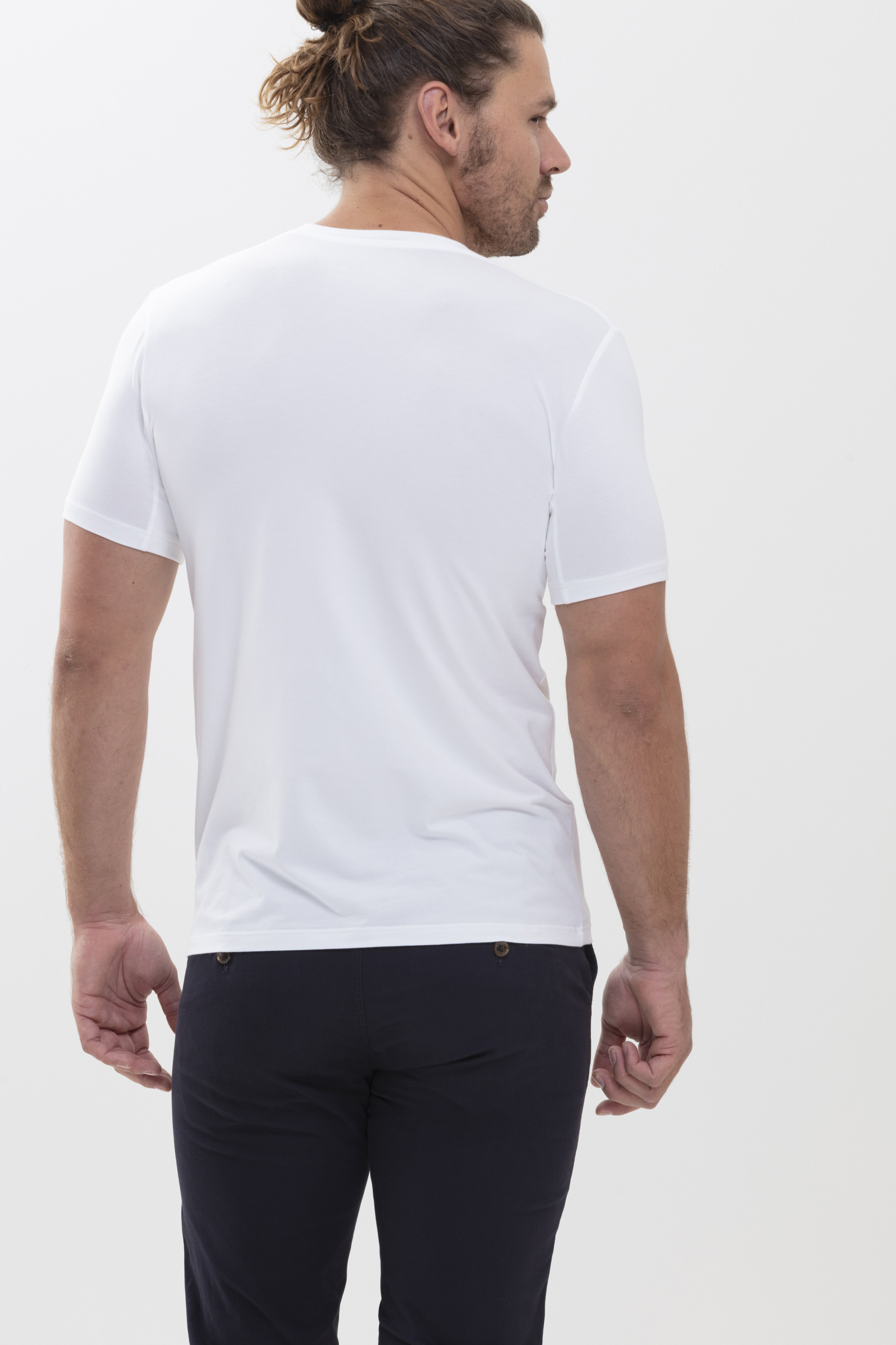 Hybrid T-shirt White Serie Hybrid T-Shirt Rear View | mey®