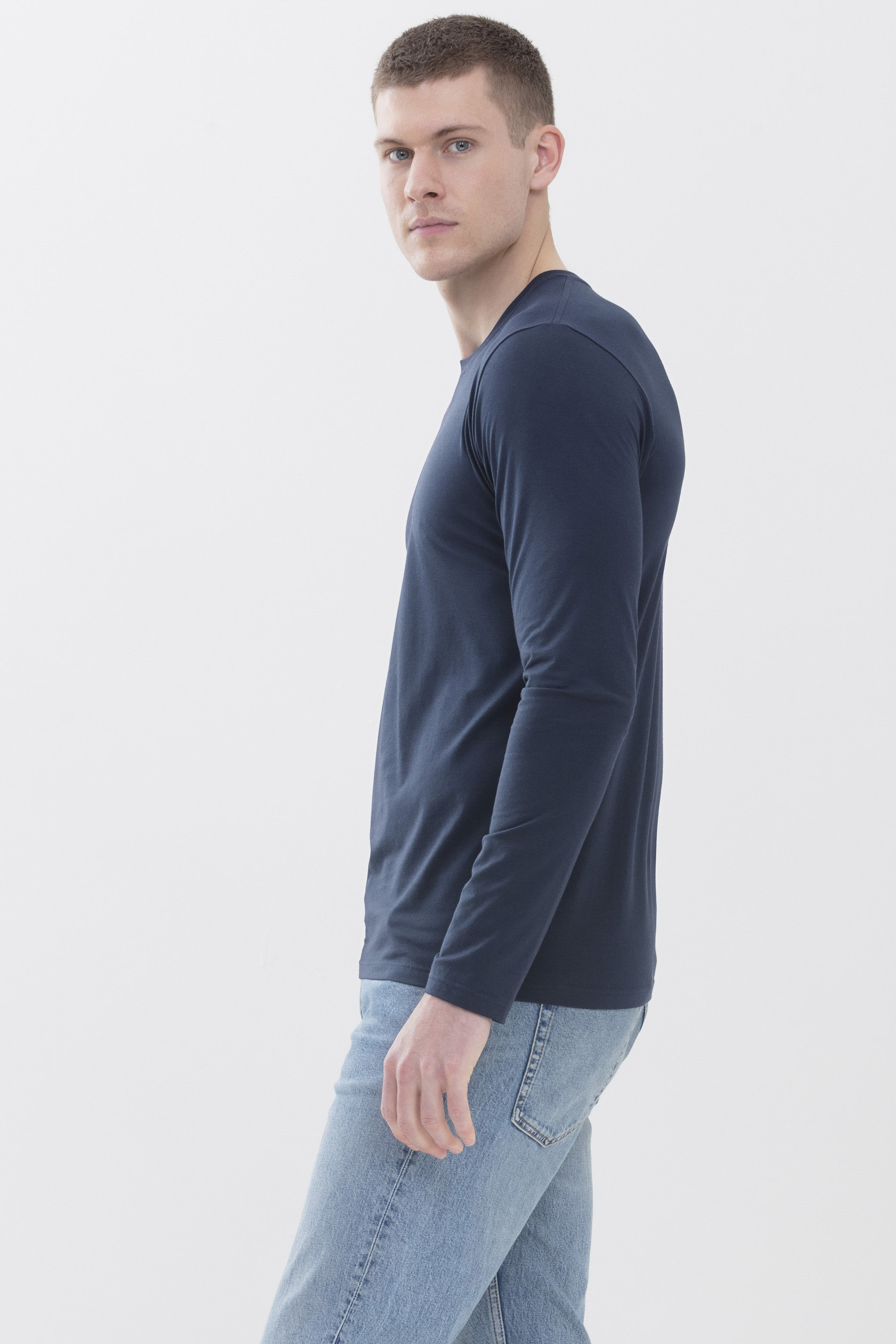 Hybride T-shirt | Lange mouwen Yacht Blue Serie Hybrid T-Shirt Detailweergave 02 | mey®