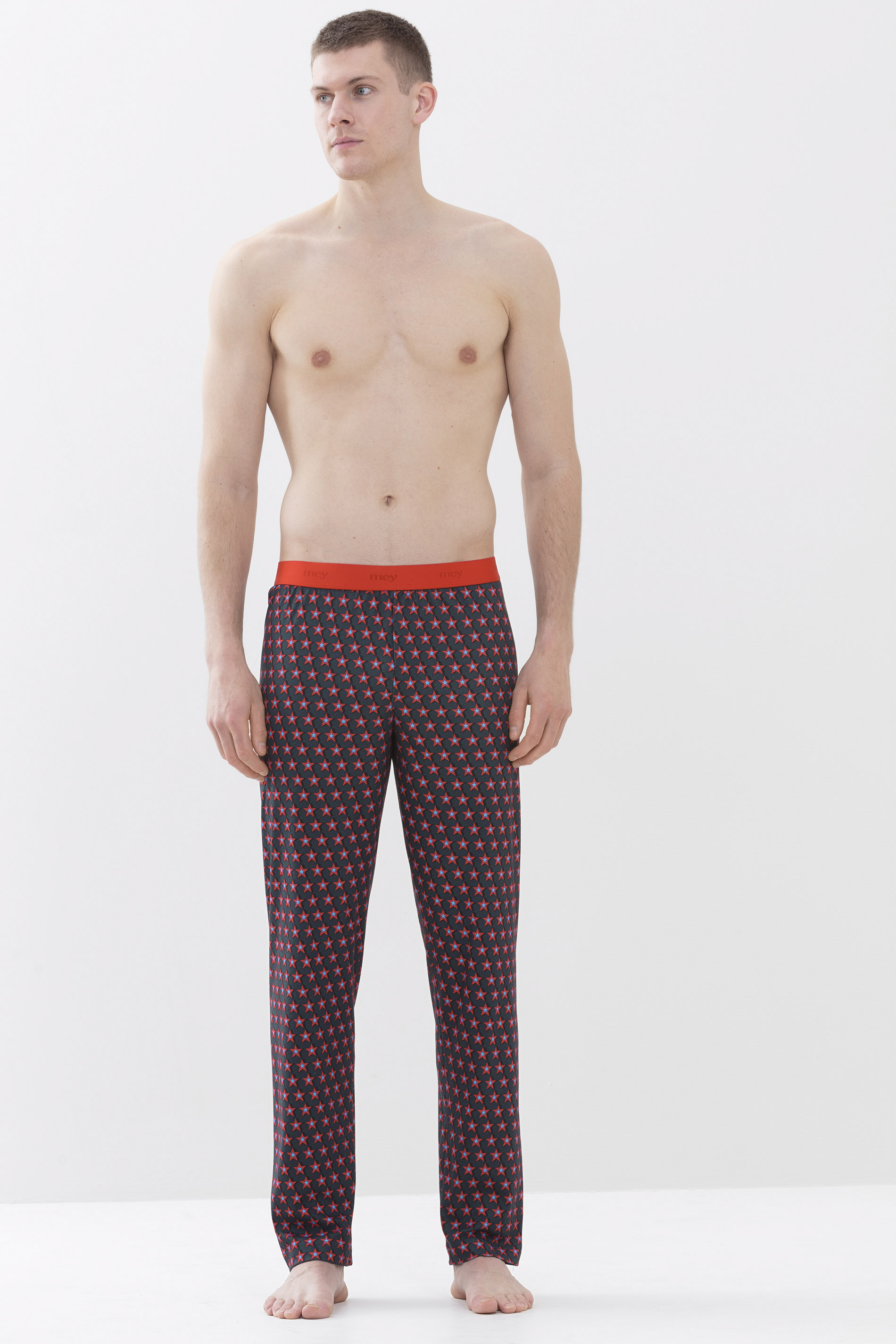 Long pants Fire Red Serie RE:THINK STAR Front View | mey®