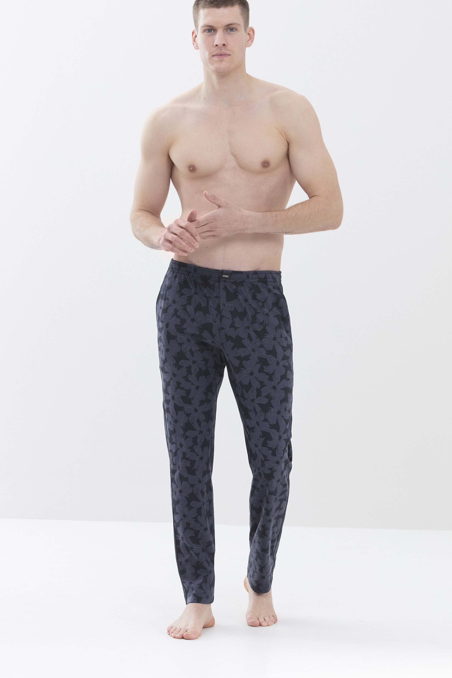 Long pyjama bottoms Indigo Serie Big Flowers Front View | mey®