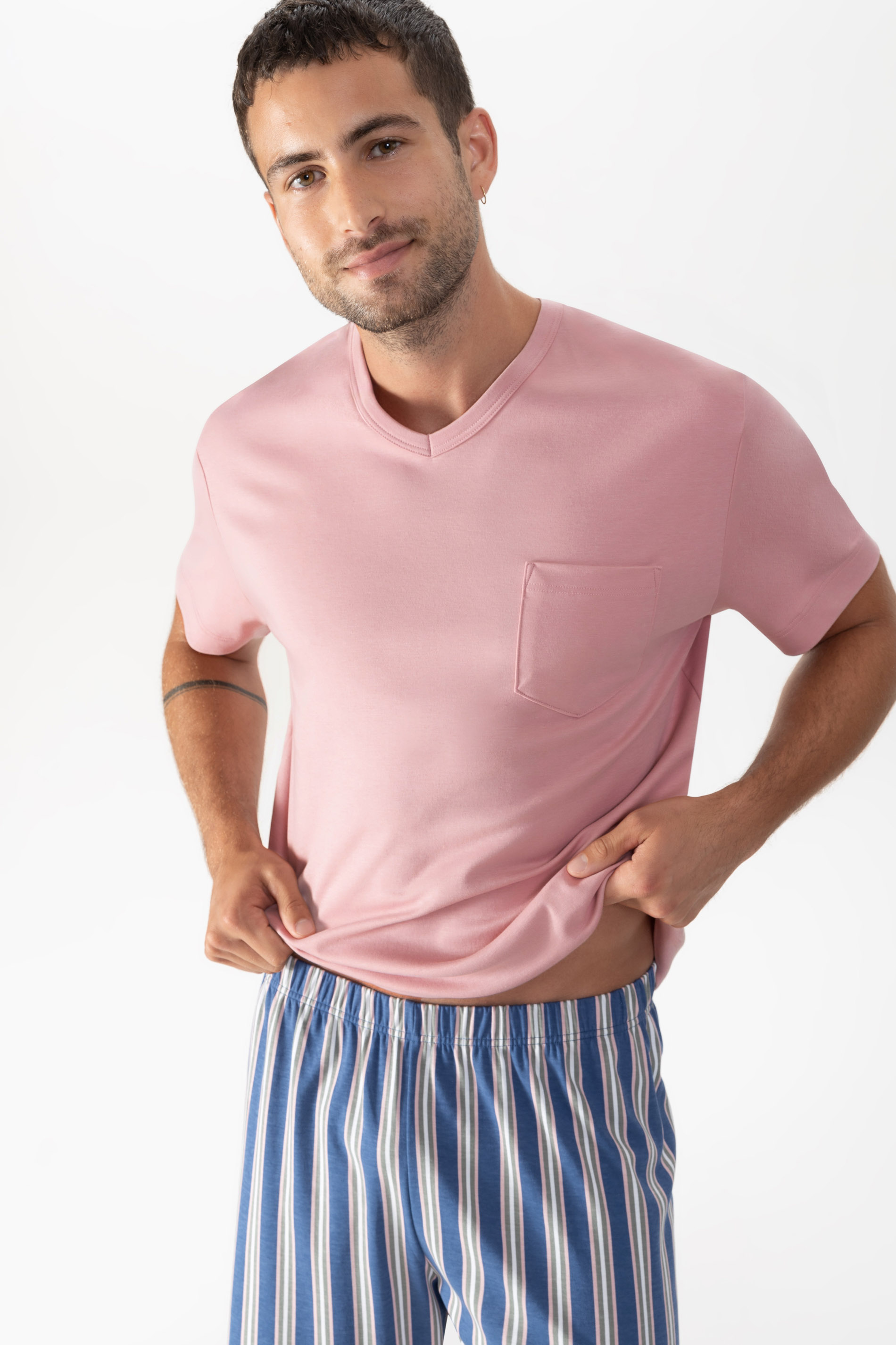 Pyjamas Serie Summery Stripes Detail View 01 | mey®