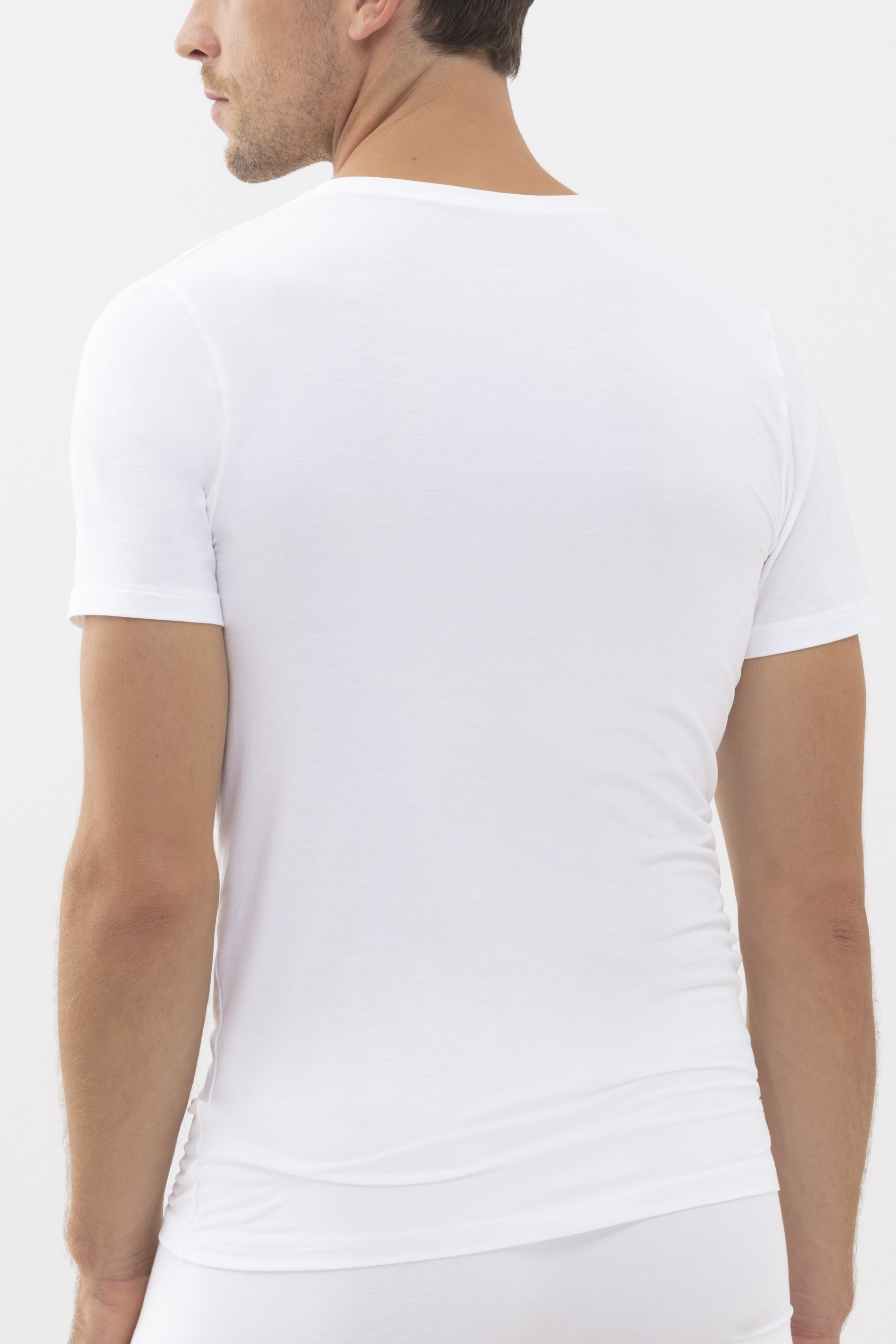 T-Shirt Weiss Serie Superior Modal Rückansicht | mey®
