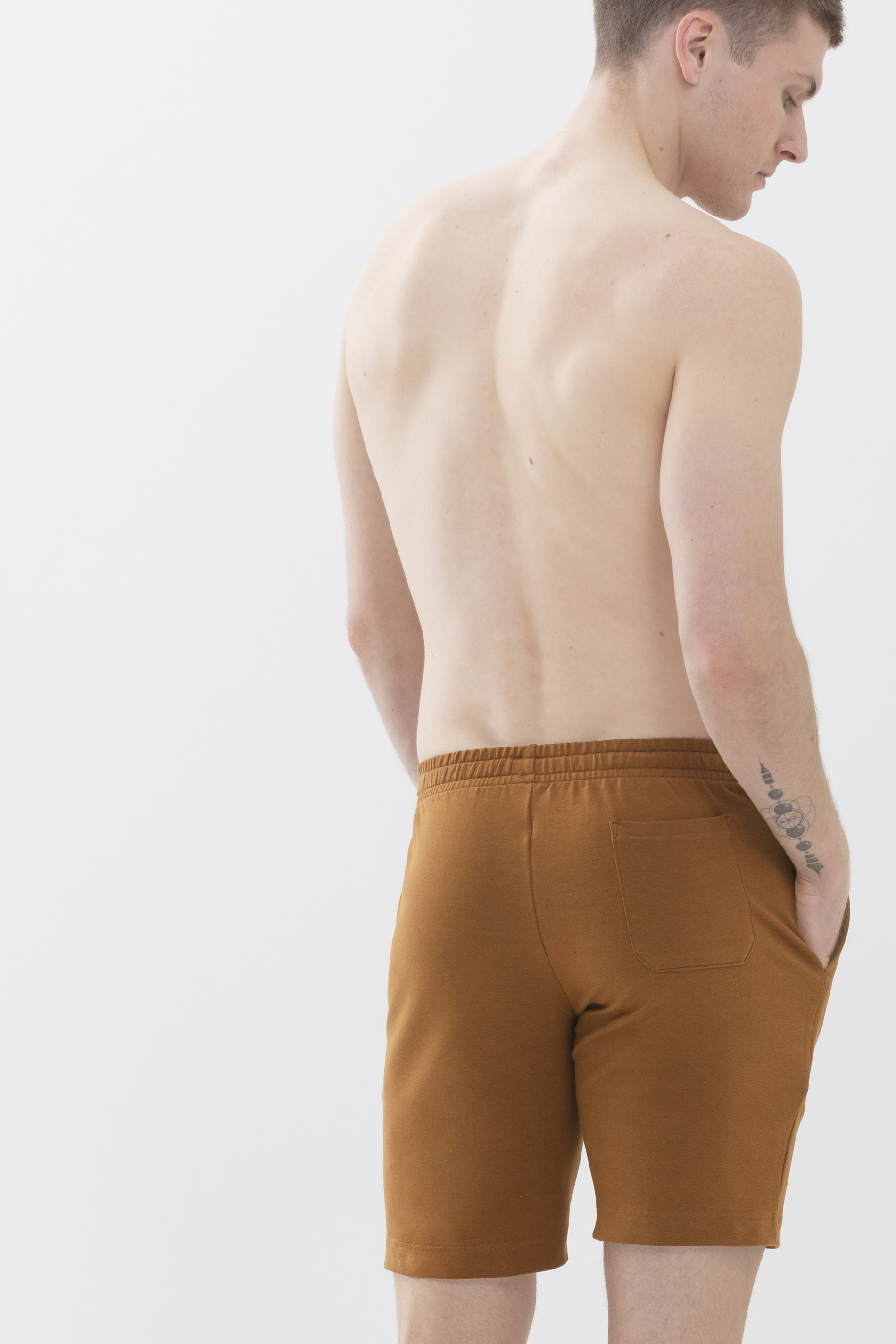 Shorts Brown Toffee Serie Enjoy Rear View | mey®