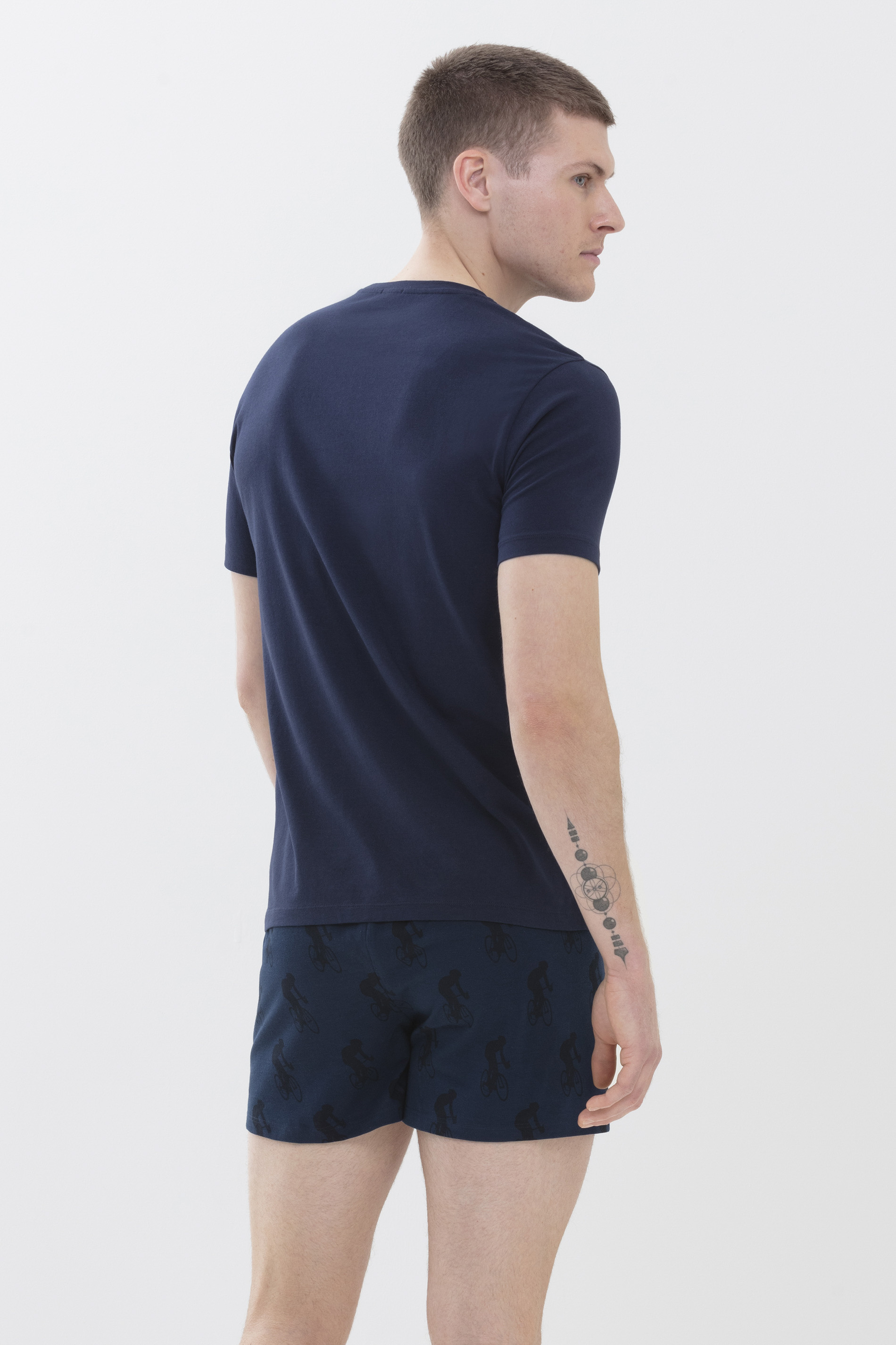T-shirt Yacht Blue Serie Bicycle Rear View | mey®