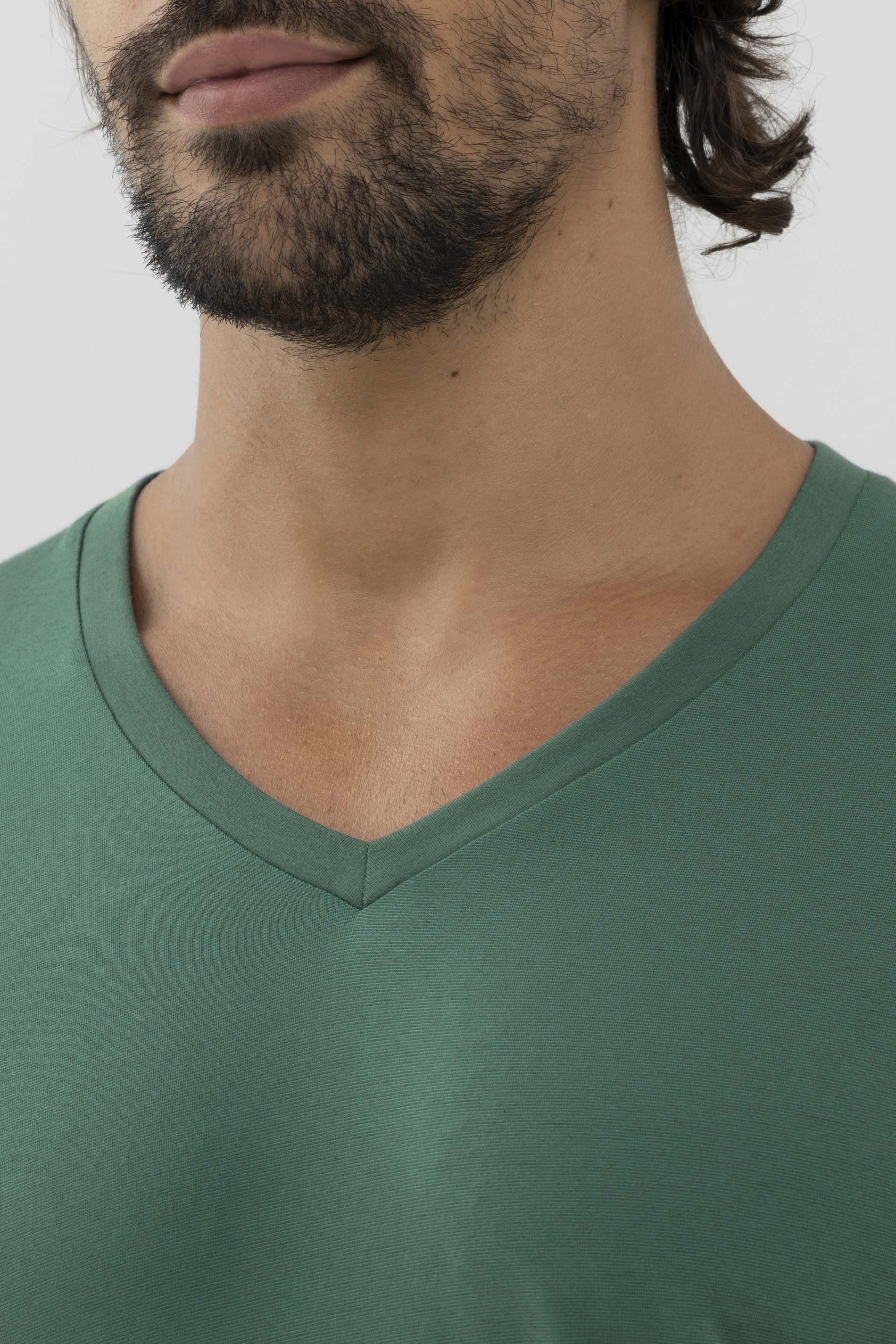 V neck shirt Dry Cotton Colour Detail View 02 | mey®