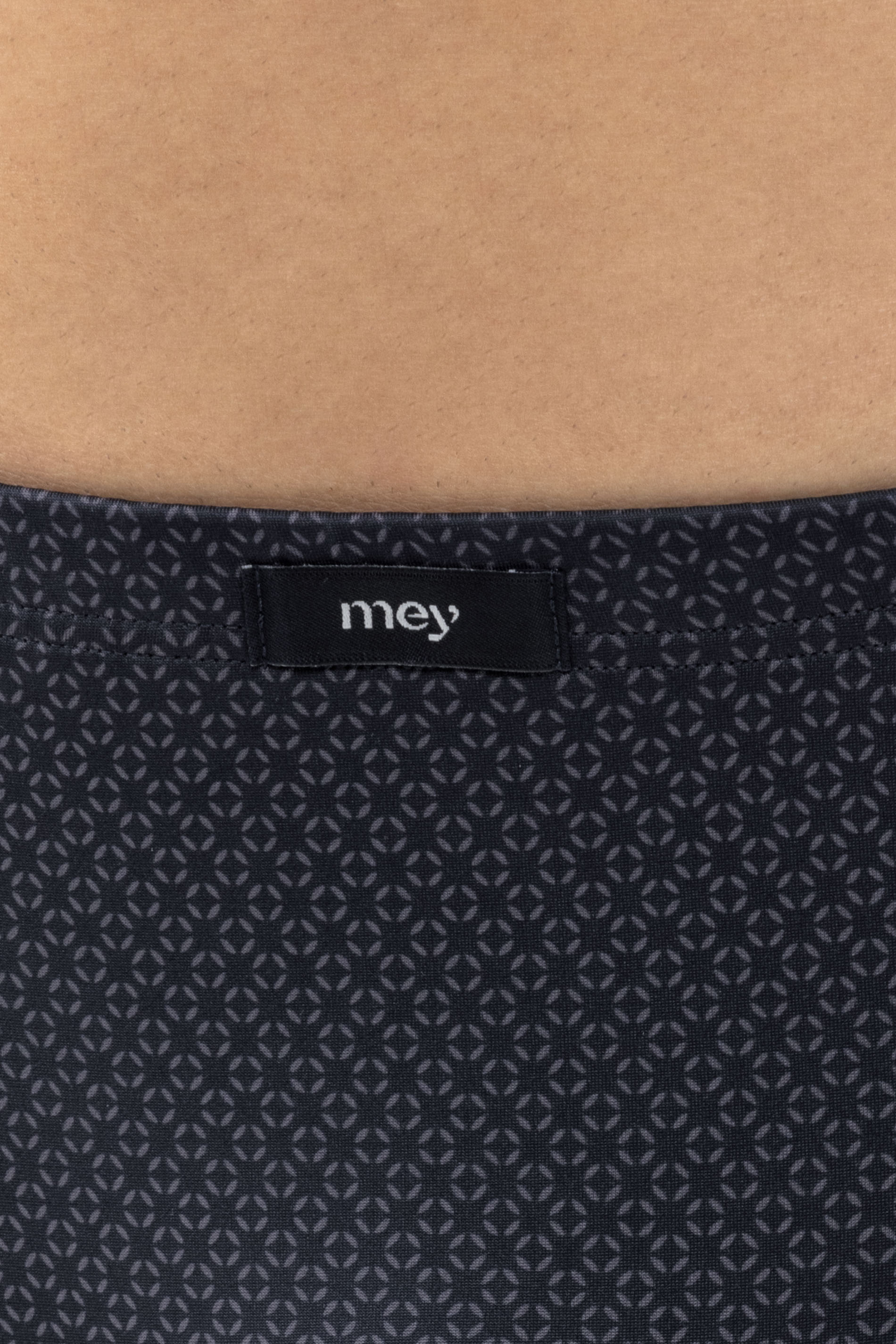 Shorty Yacht Blue Serie Greymouth Detail View 01 | mey®