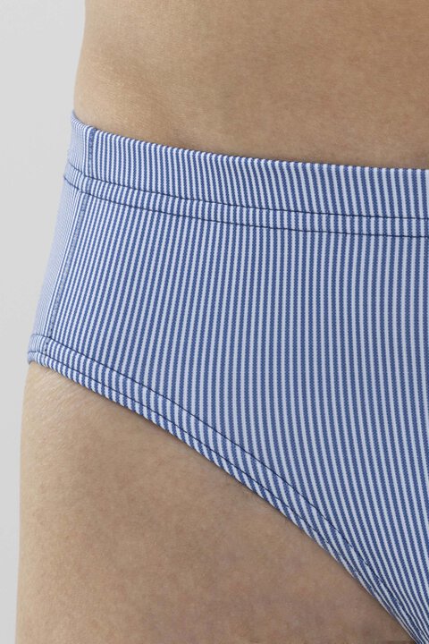 Jazz Pants Serie Neddle Stripes Frontansicht | mey®