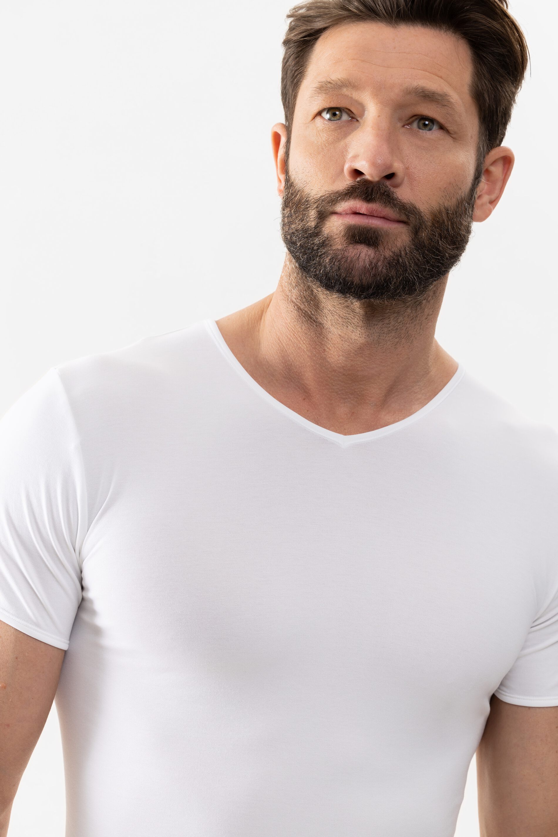 V-neck shirt White Serie Software Detail View 01 | mey®