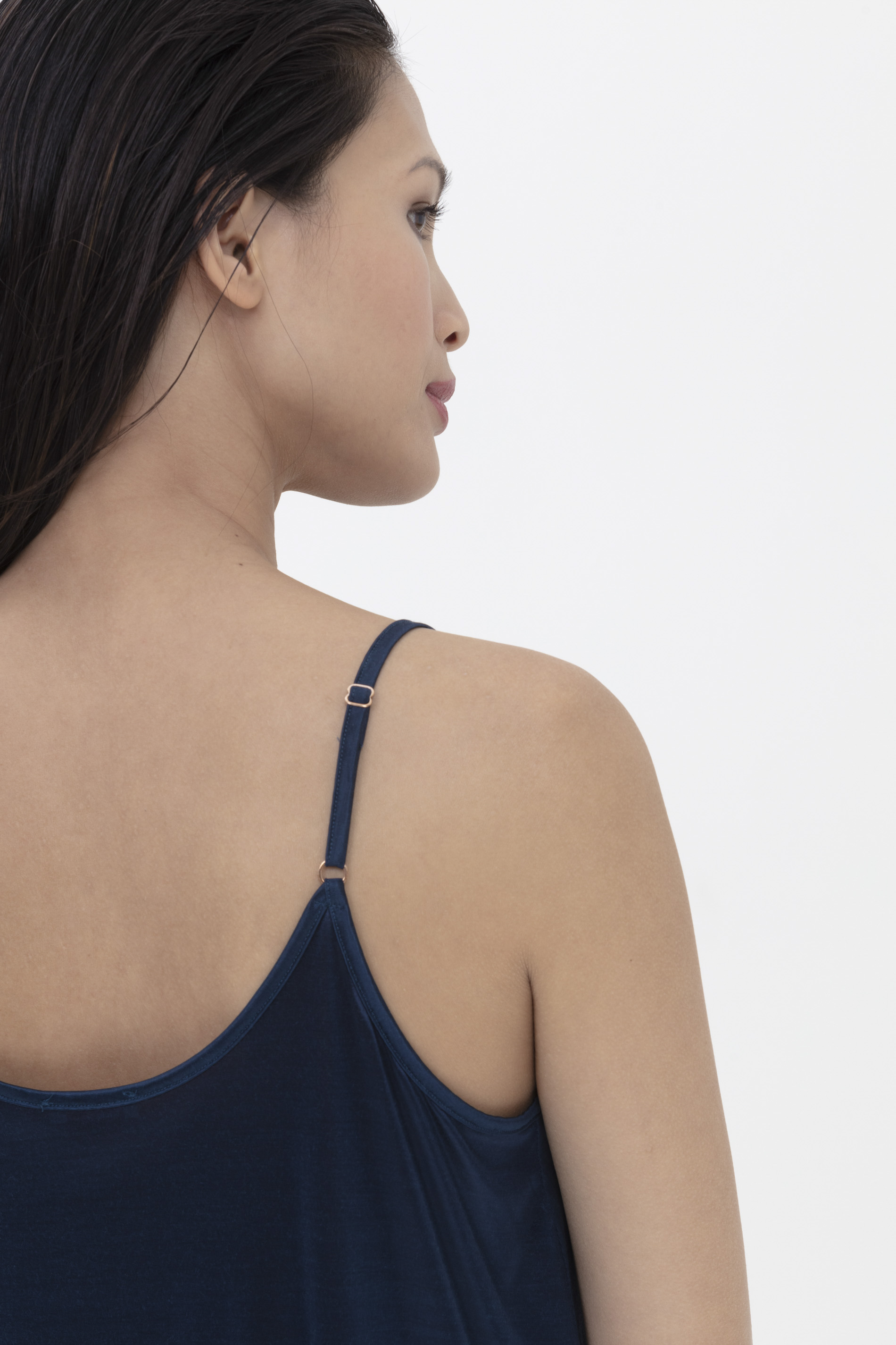 Camisole Ink Blue Serie Coco Detail View 02 | mey®