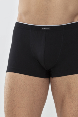 Shorty Black Serie Dry Cotton Front View | mey®