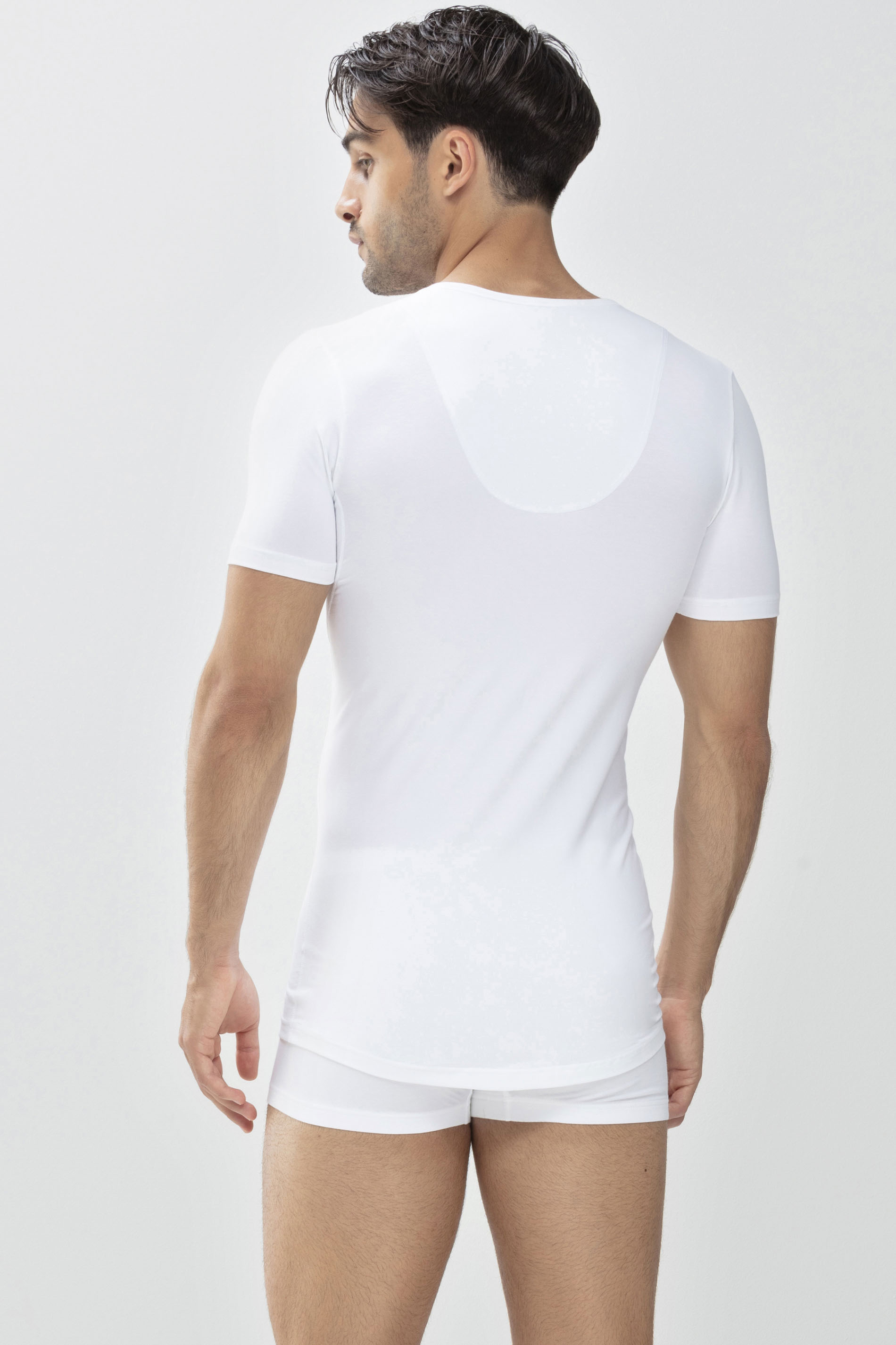 Das Drunterhemd - V-Neck | Slim fit Weiss Serie Dry Cotton Functional  Rückansicht | mey®