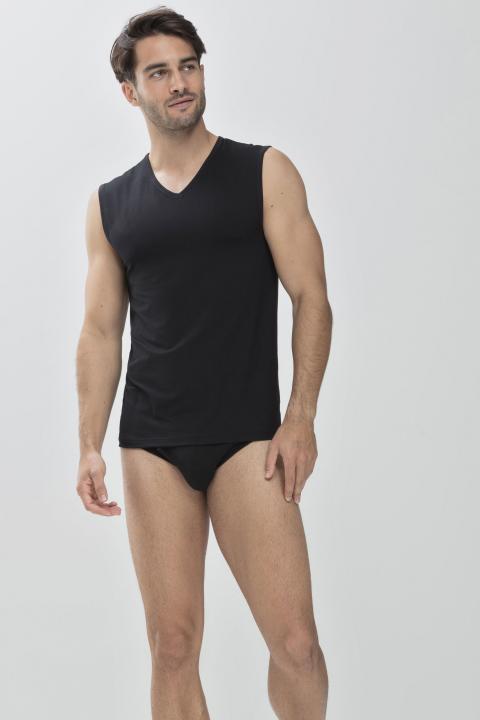 Muscle shirt Schwarz Serie Dry Cotton Front View | mey®