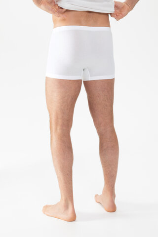Shorty White Serie Casual Cotton Front View | mey®