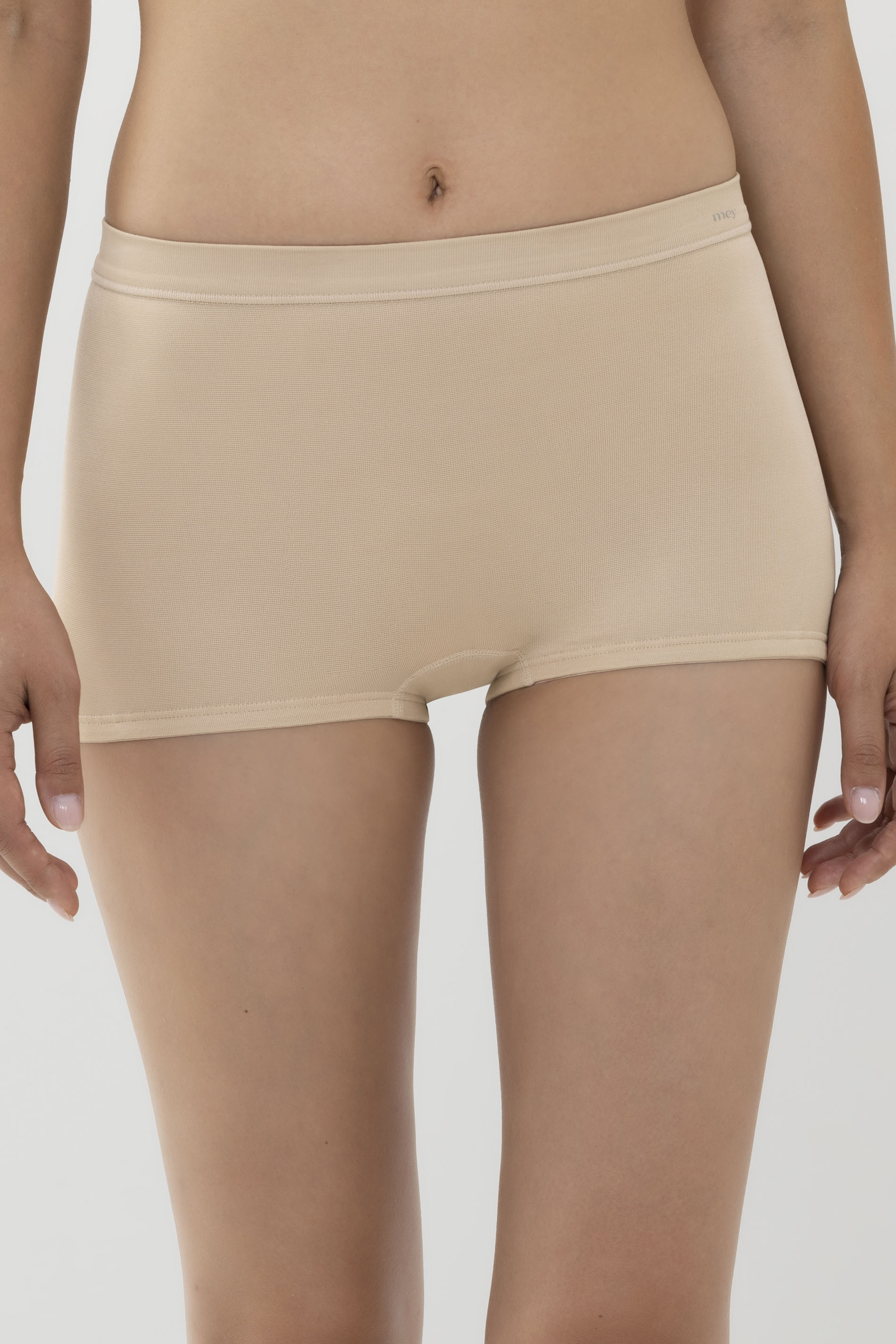 Panty Cream Tan Serie Emotion Frontansicht | mey®