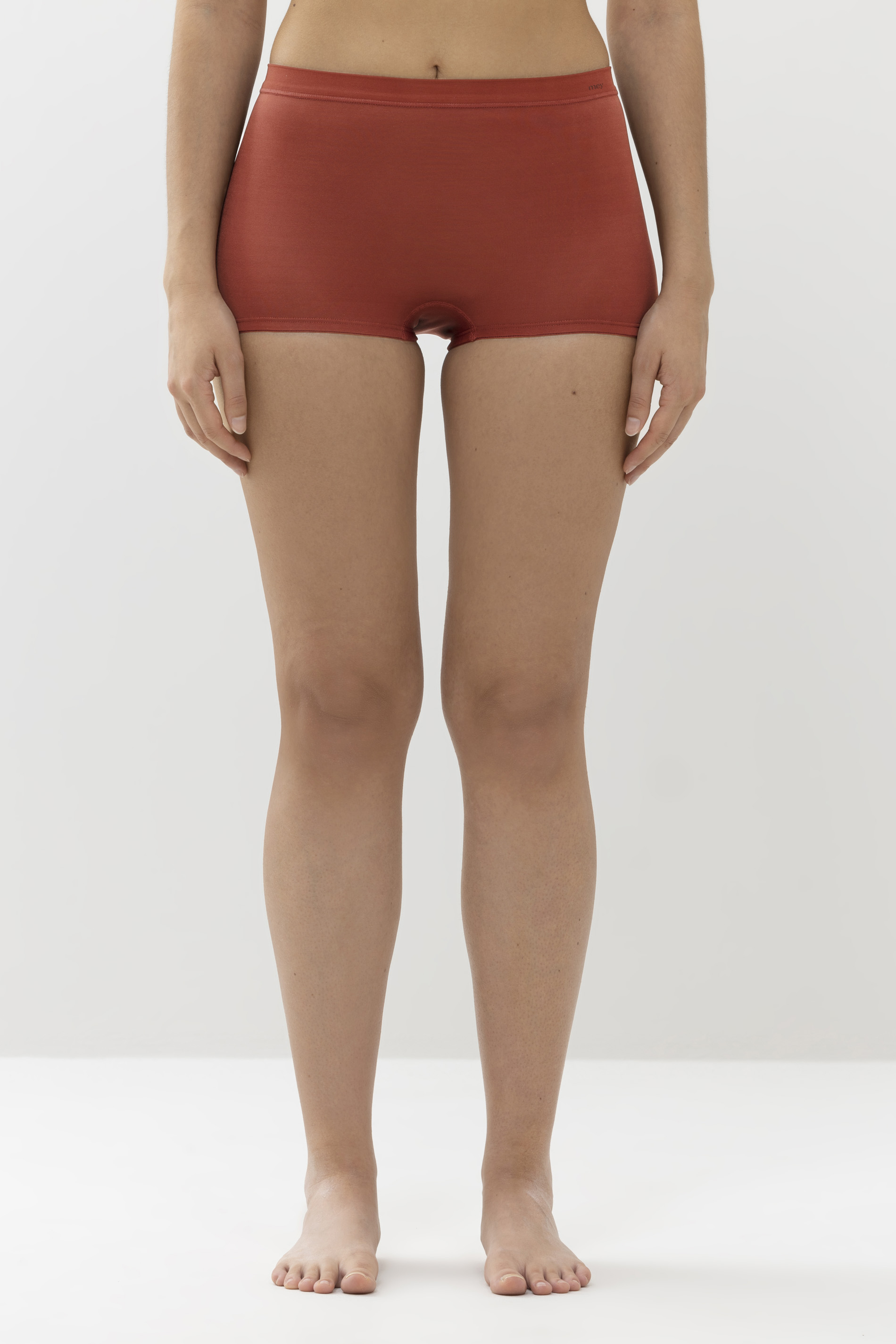 Mey briefs in viscose Red Pepper Serie Emotion Front View | mey®
