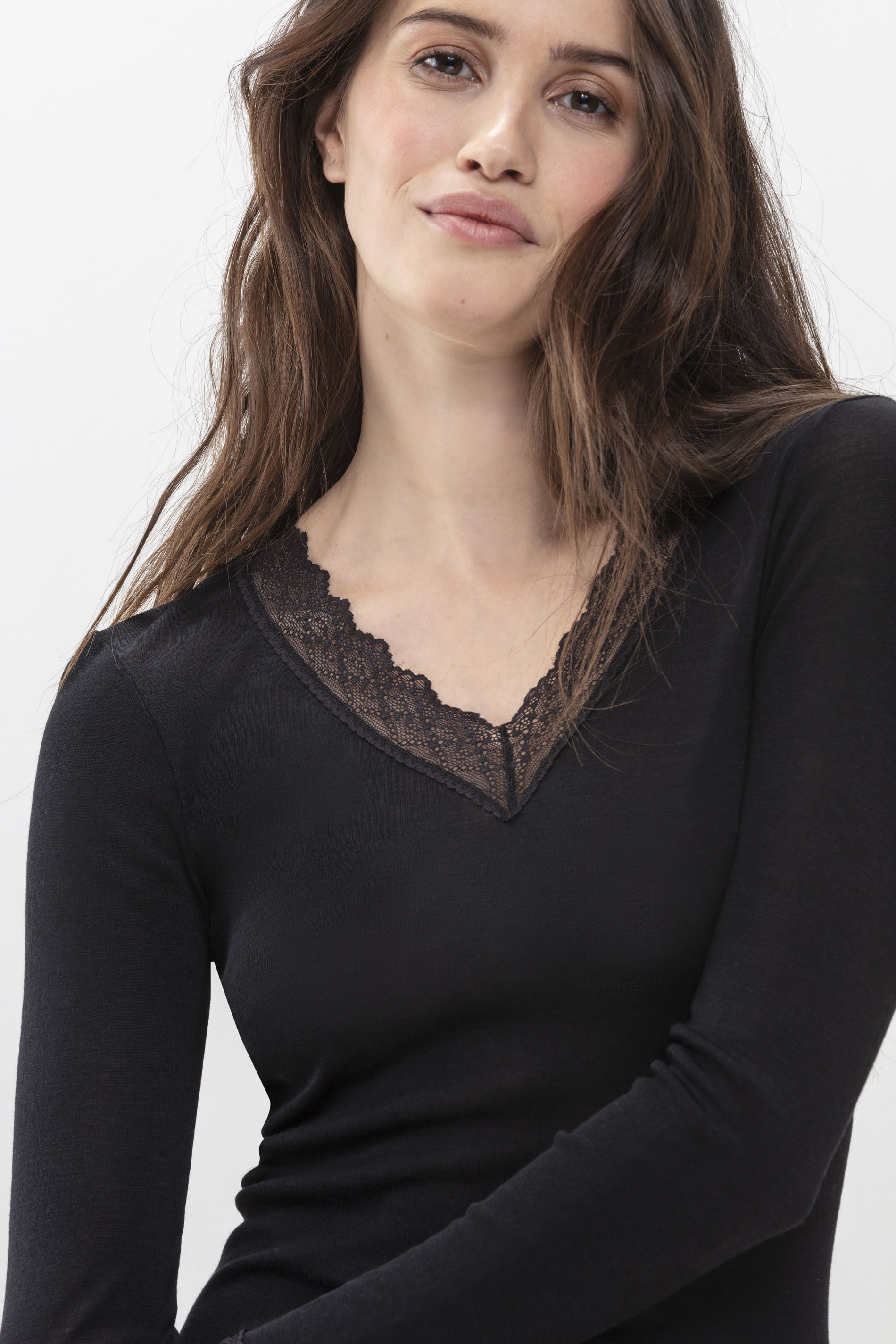 Shirt Black Serie Silk Touch Wool Detail View 01 | mey®