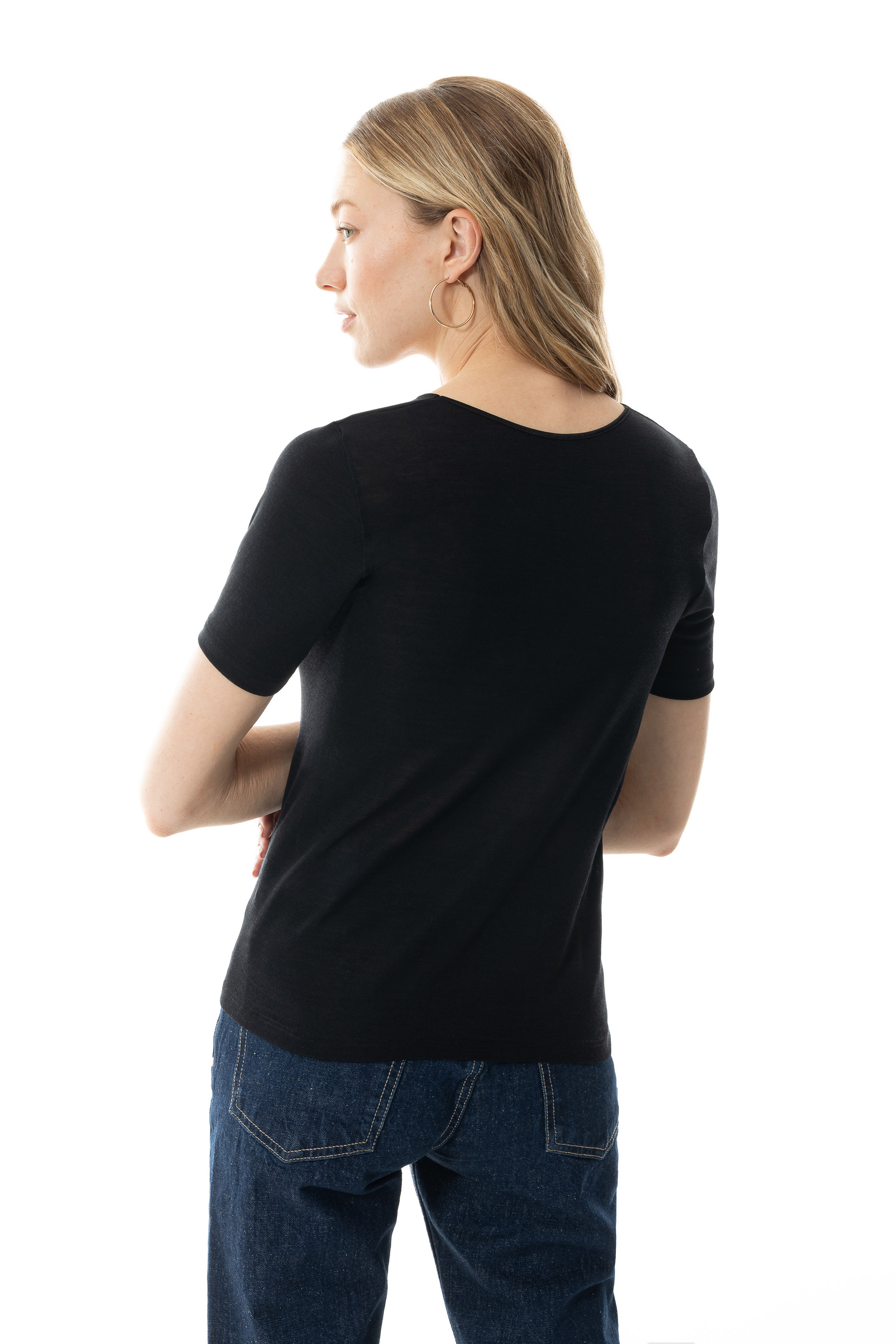 Short-sleeved vest Black Serie Exquisite Rear View | mey®