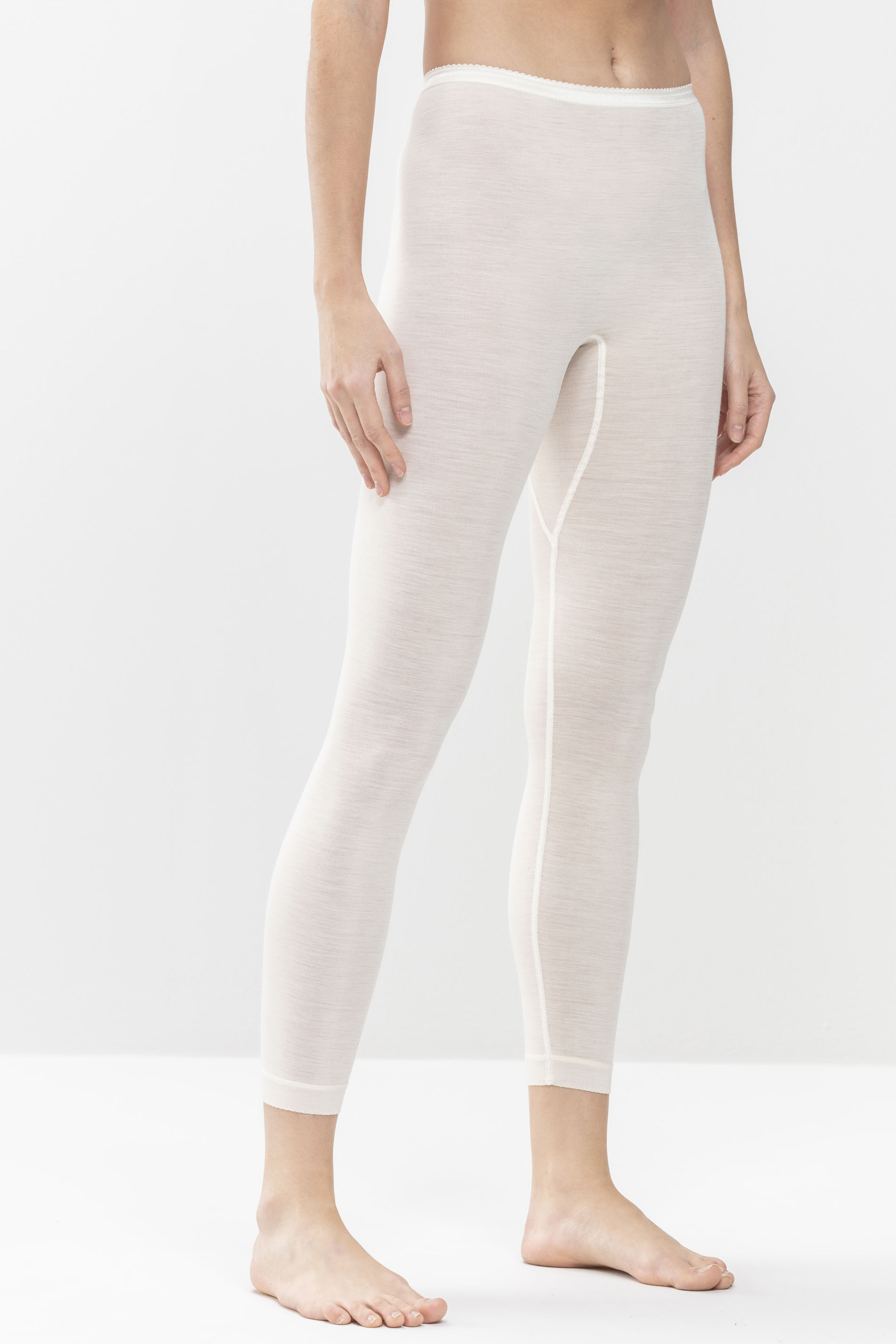 Leggings White Serie Exquisite Front View | mey®
