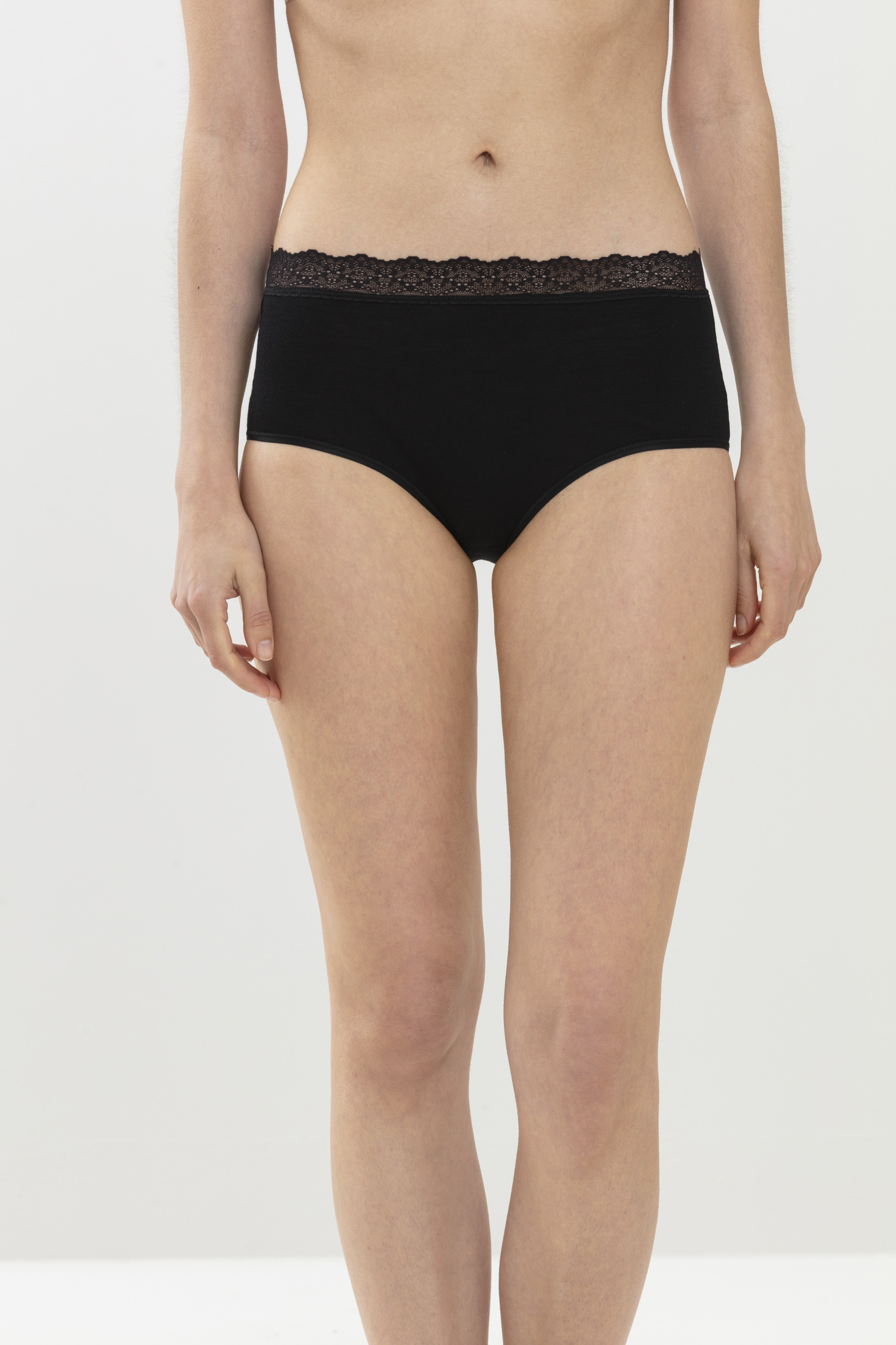 Panty Black Serie Silk Touch Wool Front View | mey®