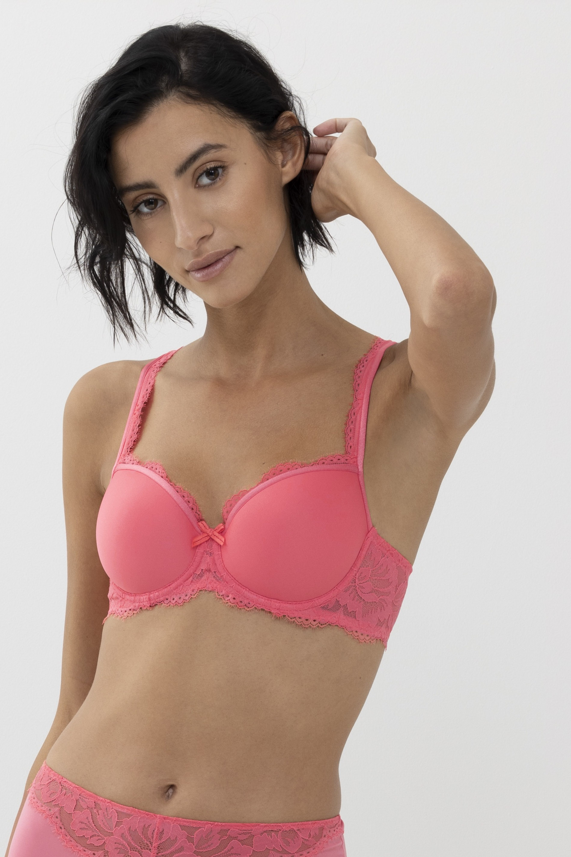 Spacer bra, Half Cup Serie Amazing Colour pink