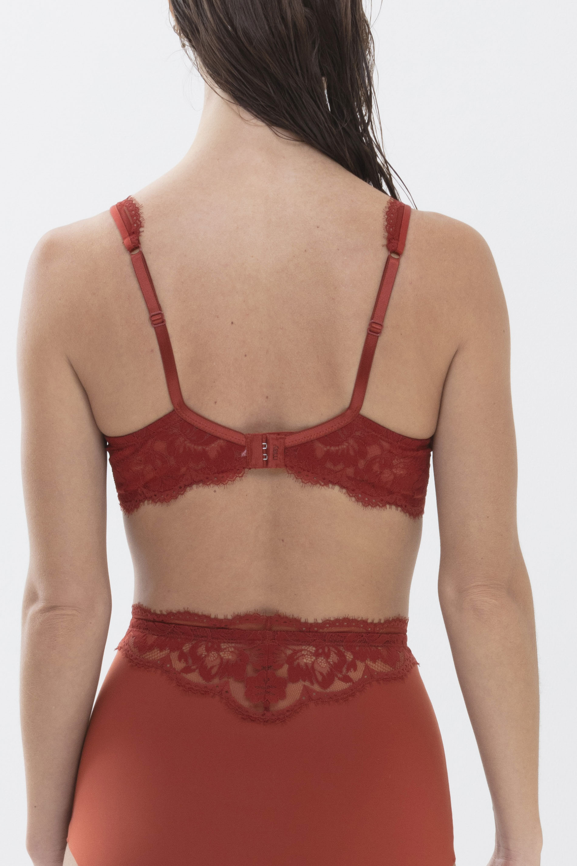 Spacer bra | Half Cup Red Pepper Serie Amazing Rear View | mey®