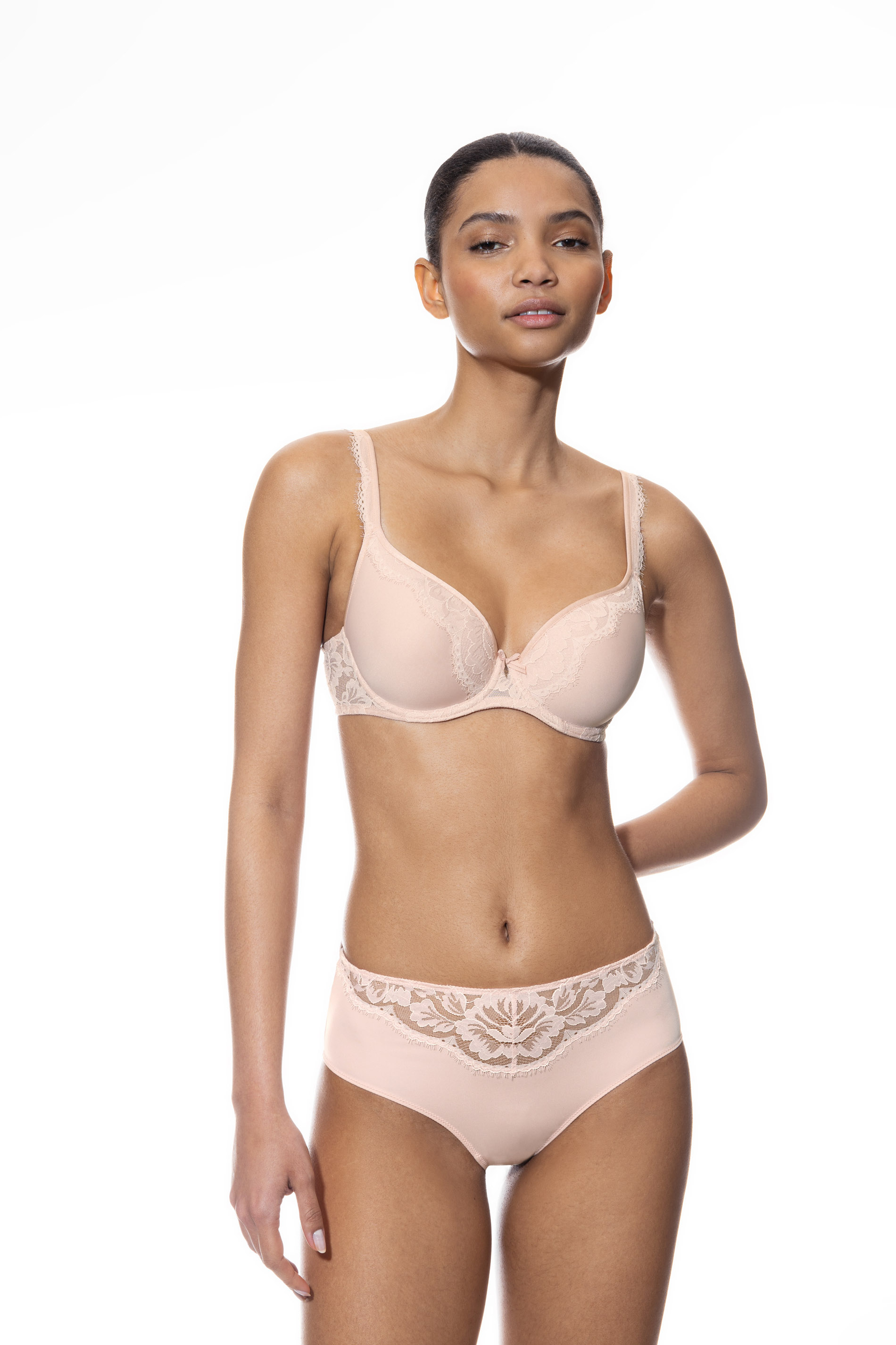 Spacer bra | Full Cup Blossom Serie Amazing Front View | mey®