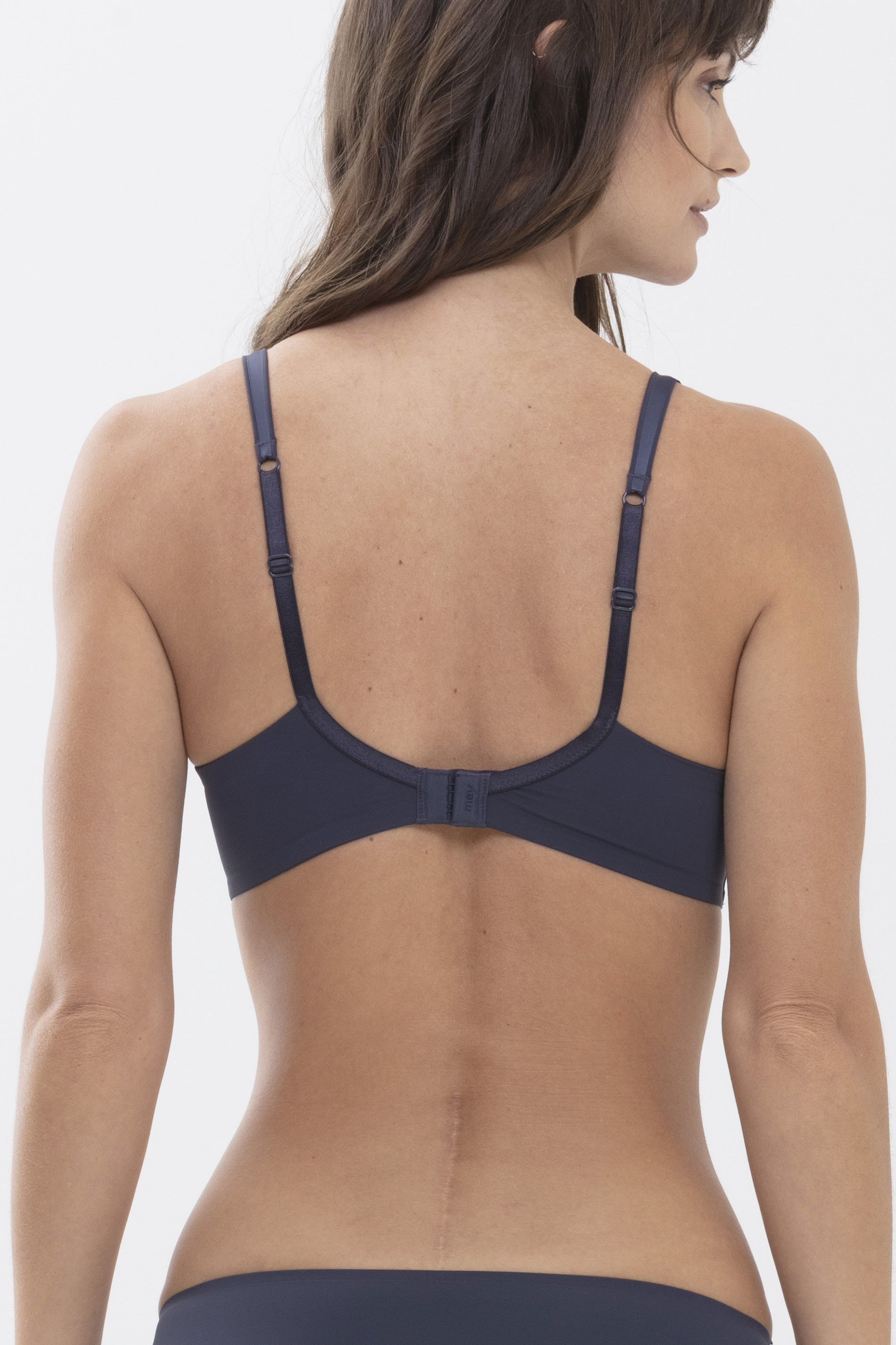 Bi-stretch bra | no underwire Graphite Serie Glorious Rear View | mey®