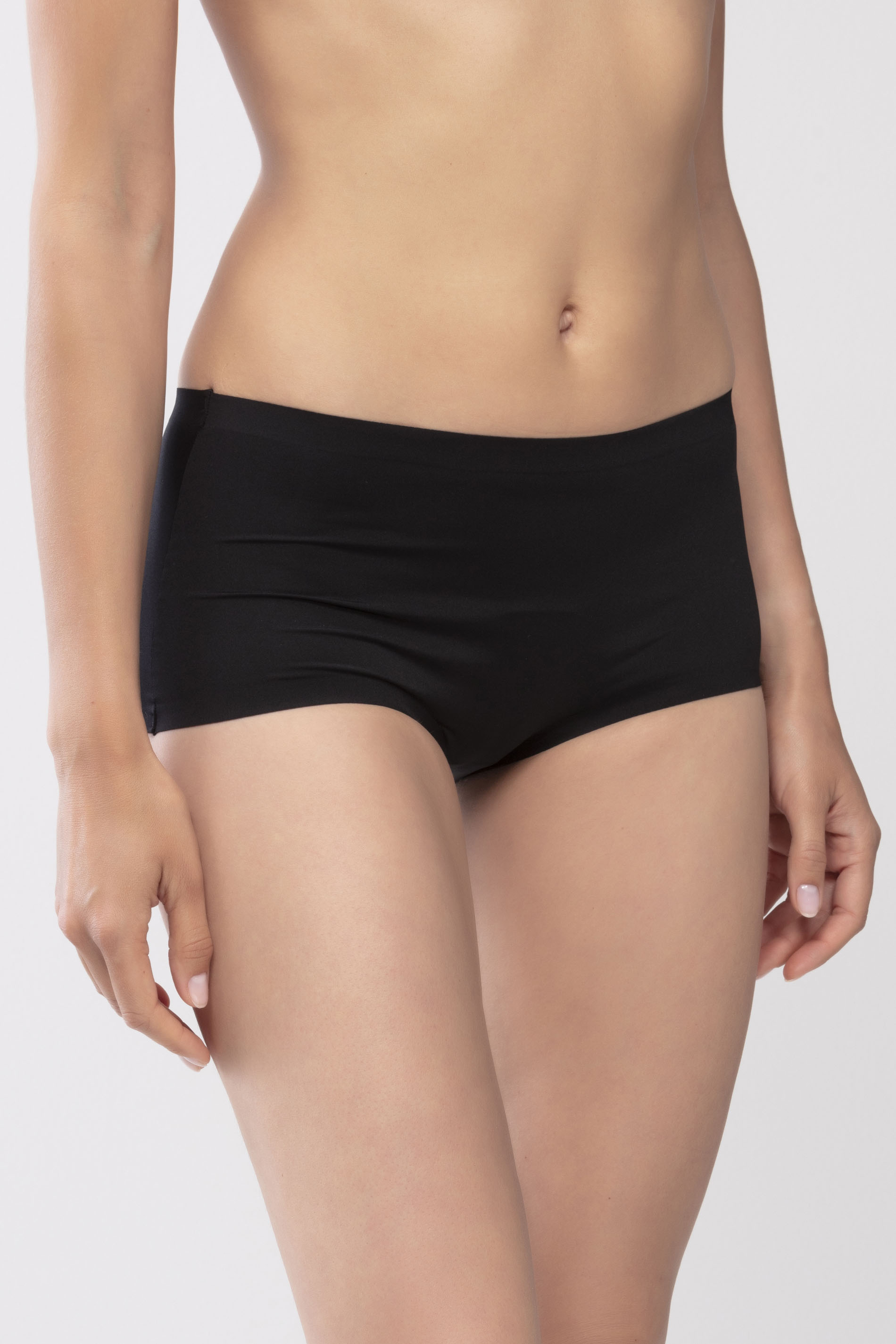 Panty Black Serie Illusion Front View | mey®