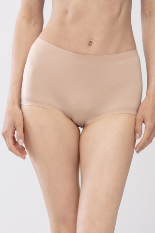Panty Cream Tan Serie Illusion Front View | mey®