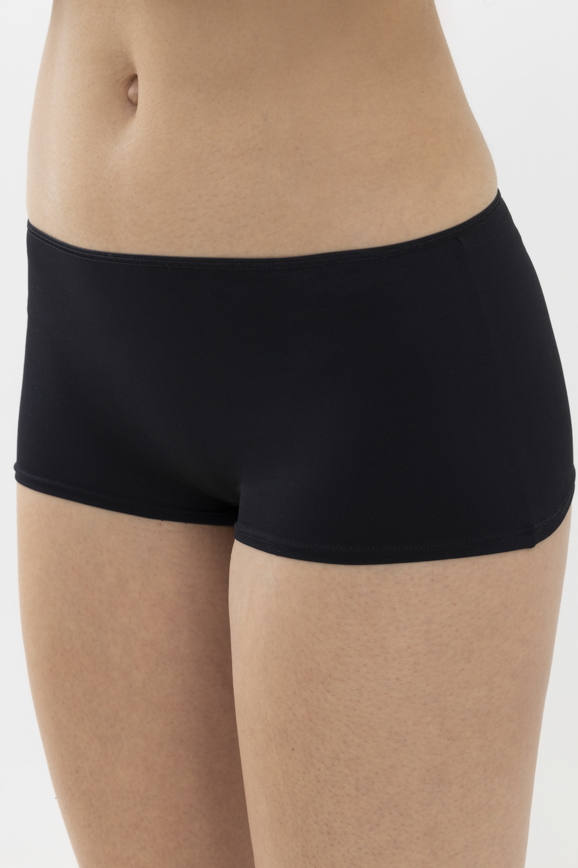 Panty Black Serie Soft Shape Detail View 02 | mey®