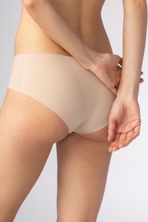 Hipster Cream Tan Soft Second Me Rear View | mey®