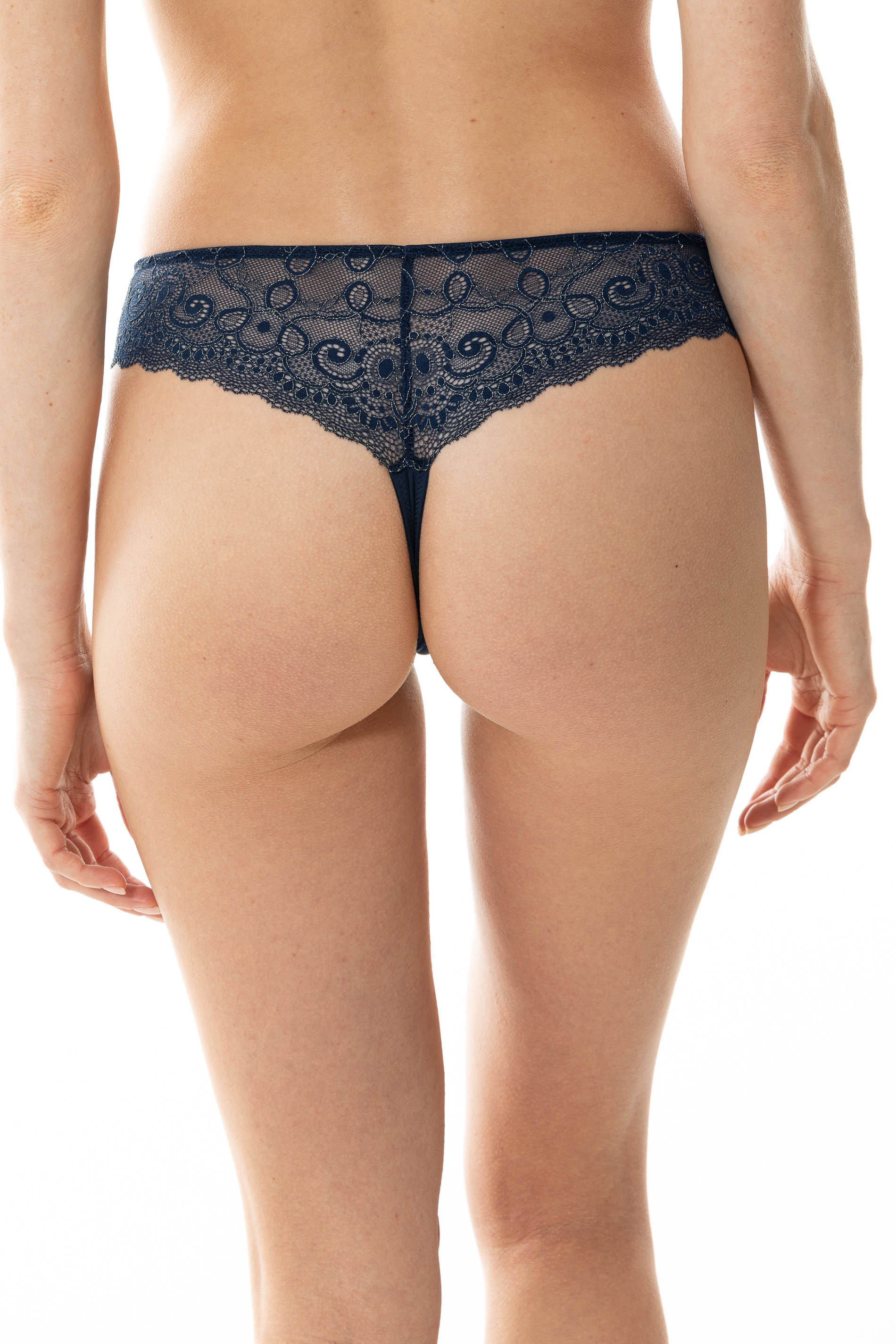 String Serie Amorous Deluxe Rear View | mey®