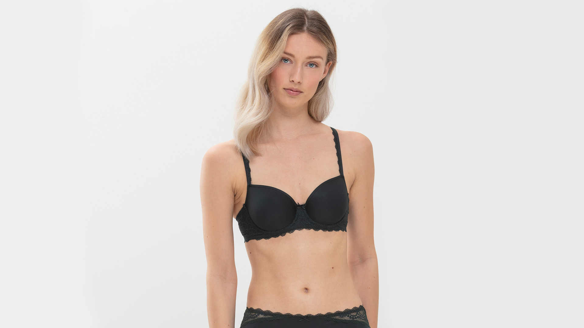 Deep insights with our half cup bras | mey®