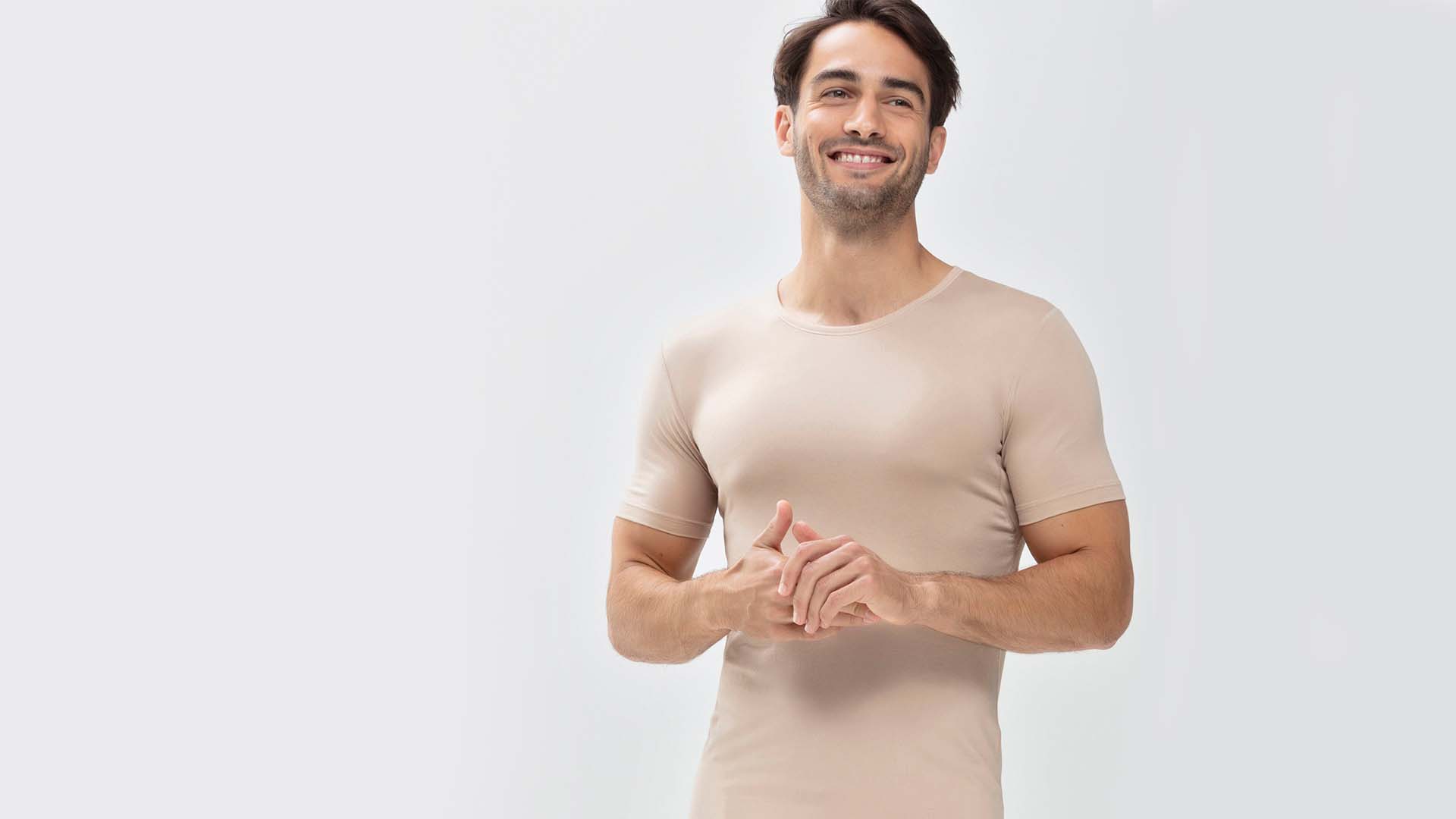 The "undershirt" – a functional shirt for the modern business man  | mey®