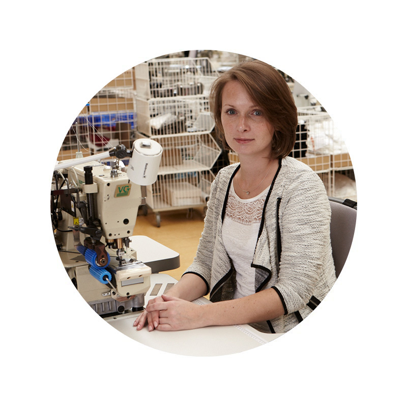 Employee portrait of Vera Wins in the sewing department in Albstadt | mey®