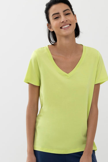 Buy undershirts for women online | mey®